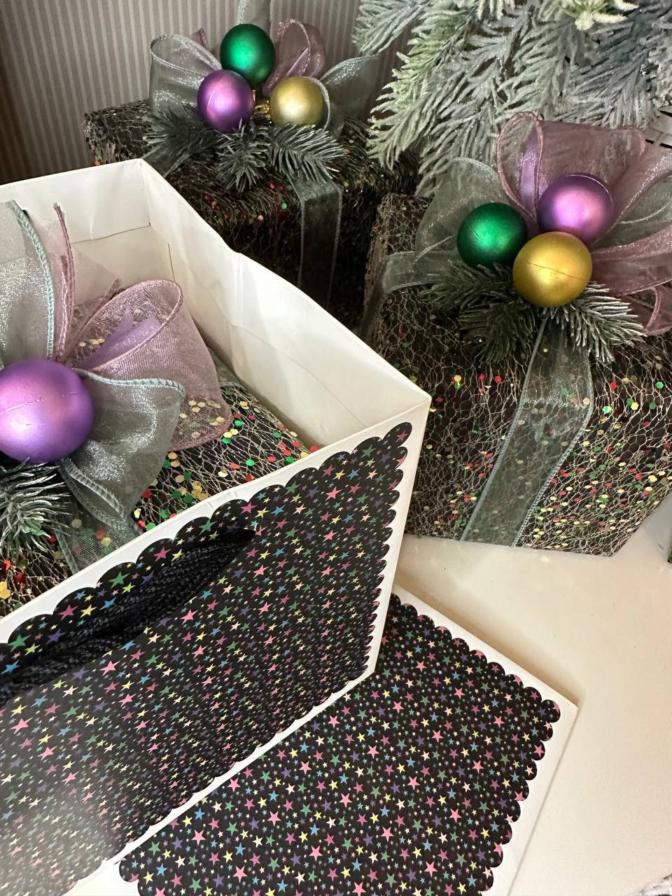 Новогодний подарок. Студия подарочных наборов «Владия»