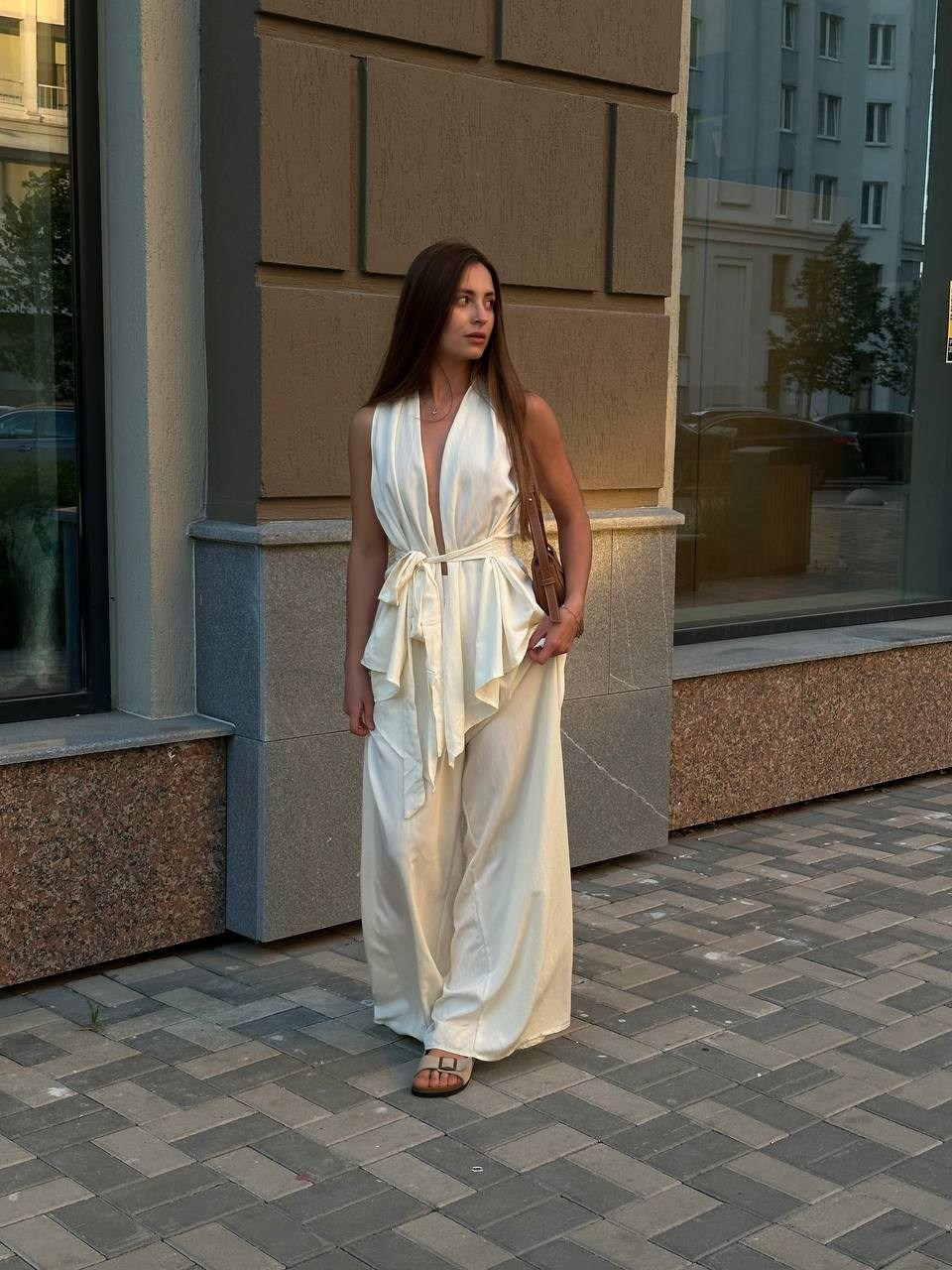 Дарья О Размер S. Рост 165, Параметры 83/63/90. LUNAPRO Дом стильных, сборных и индивидуальных съемок для брендов