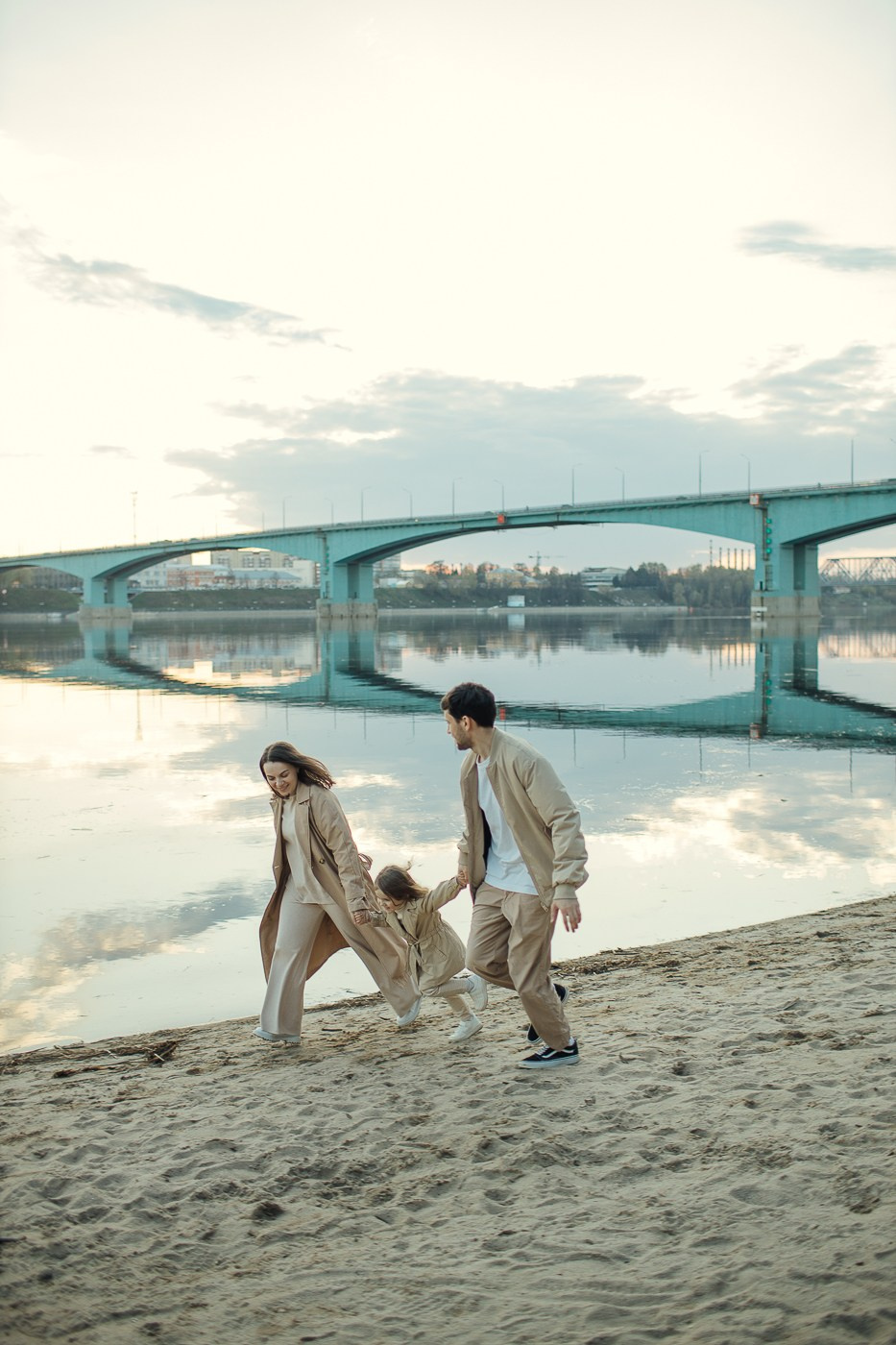 Любовь на пляже. Главная