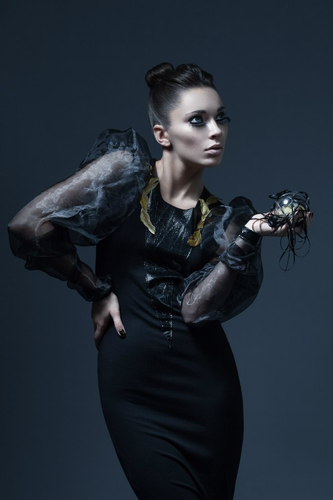 Профессиональный фотограф в Санкт-Петербурге. Рекламная фотосъёмка одежды и аксессуаров. Студийная фотосессия дизайнерской одежды. Портфолио для дизайнера. Показ мод. Фотограф Сергей Пушкин. Фэшн-съёмка. Индивидуальная фотосессия. Мода.