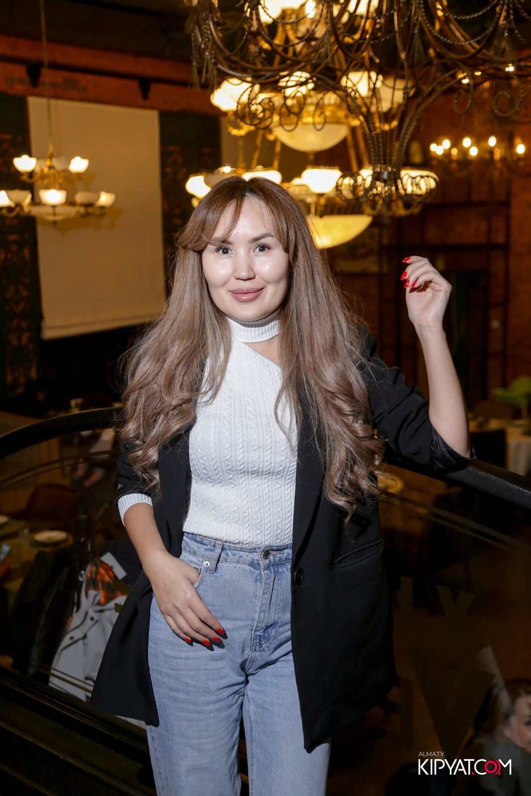 РЕСТОРАН ВЕСЕЛИДЗЕ НА ШЕВЧЕНКО. КИПЯТКОМ АЛМАТЫ!