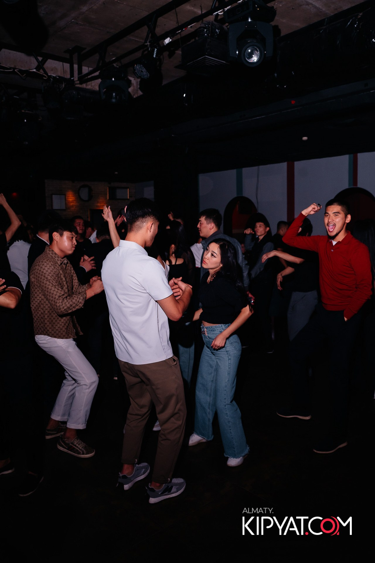 Aragosta. КИПЯТКОМ АЛМАТЫ! Фотосъемка мероприятий в Алматы