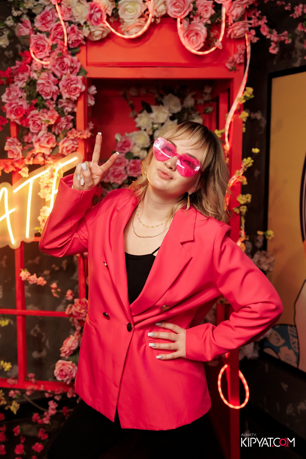 МУЗЫКАЛЬНОЕ ЛОТО В HIT RETRO. КИПЯТКОМ АЛМАТЫ! Фотосъемка мероприятий в Алматы