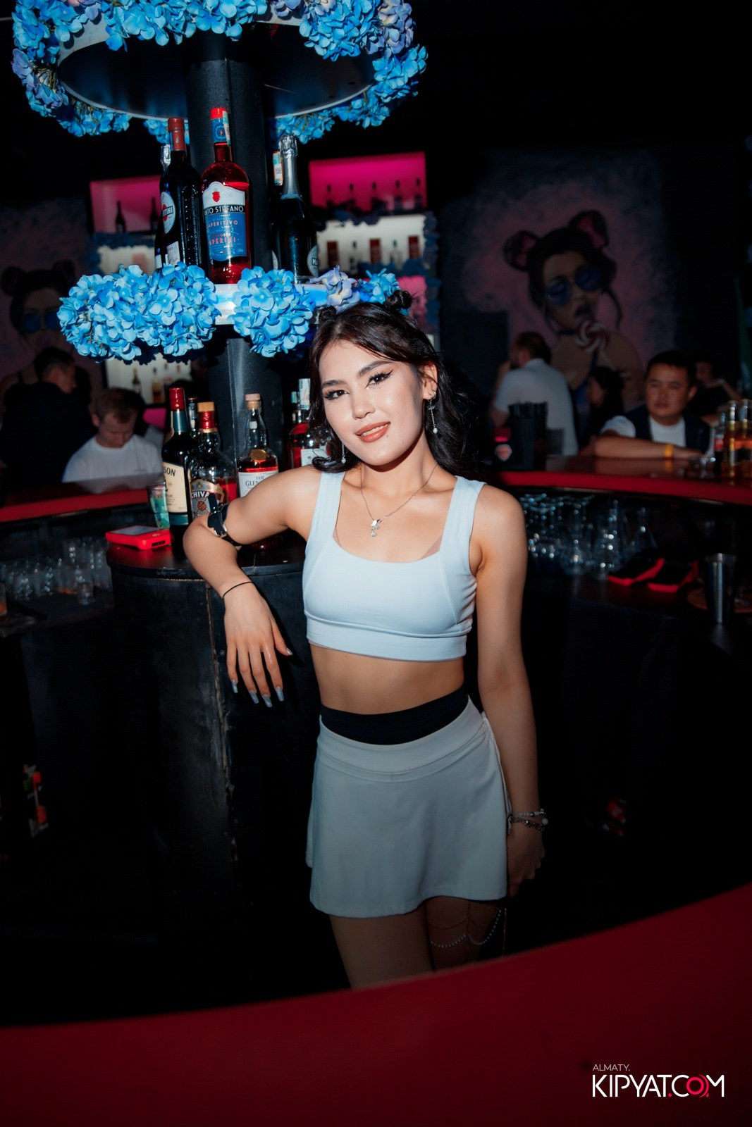 UYAT EMES BAR. КИПЯТКОМ АЛМАТЫ!