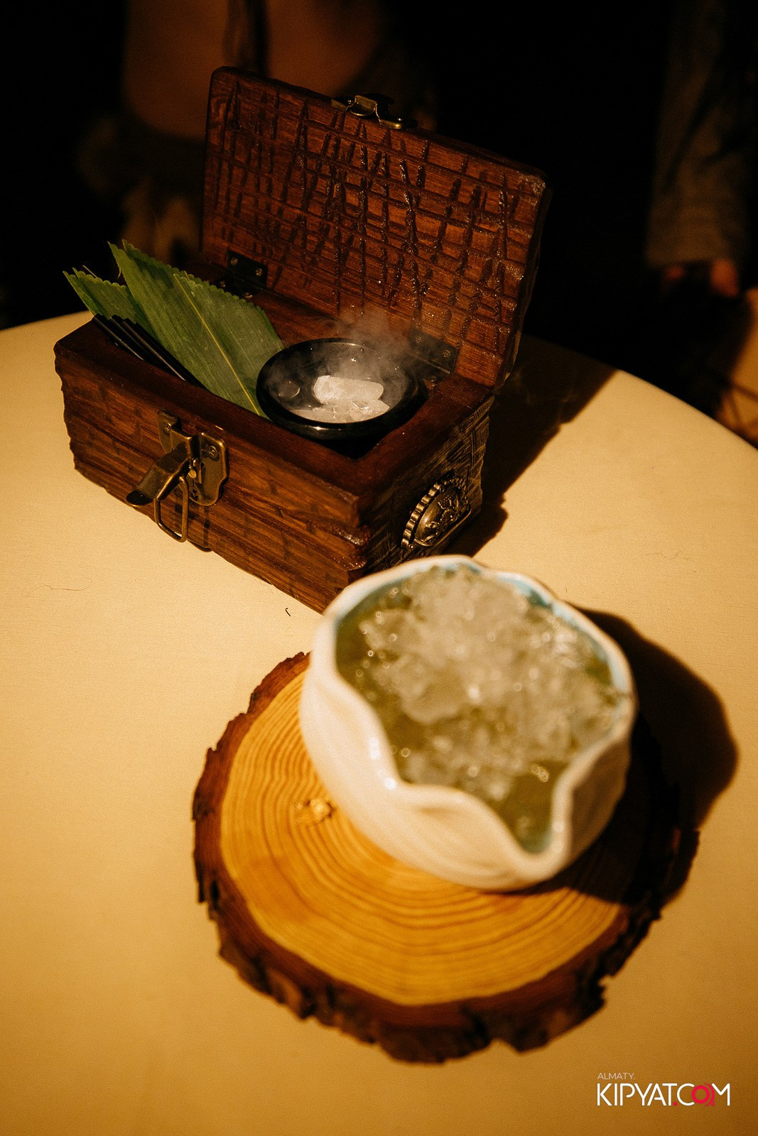 OLOVO НА САТПАЕВА. КИПЯТКОМ АЛМАТЫ! Фотосъемка мероприятий в Алматы