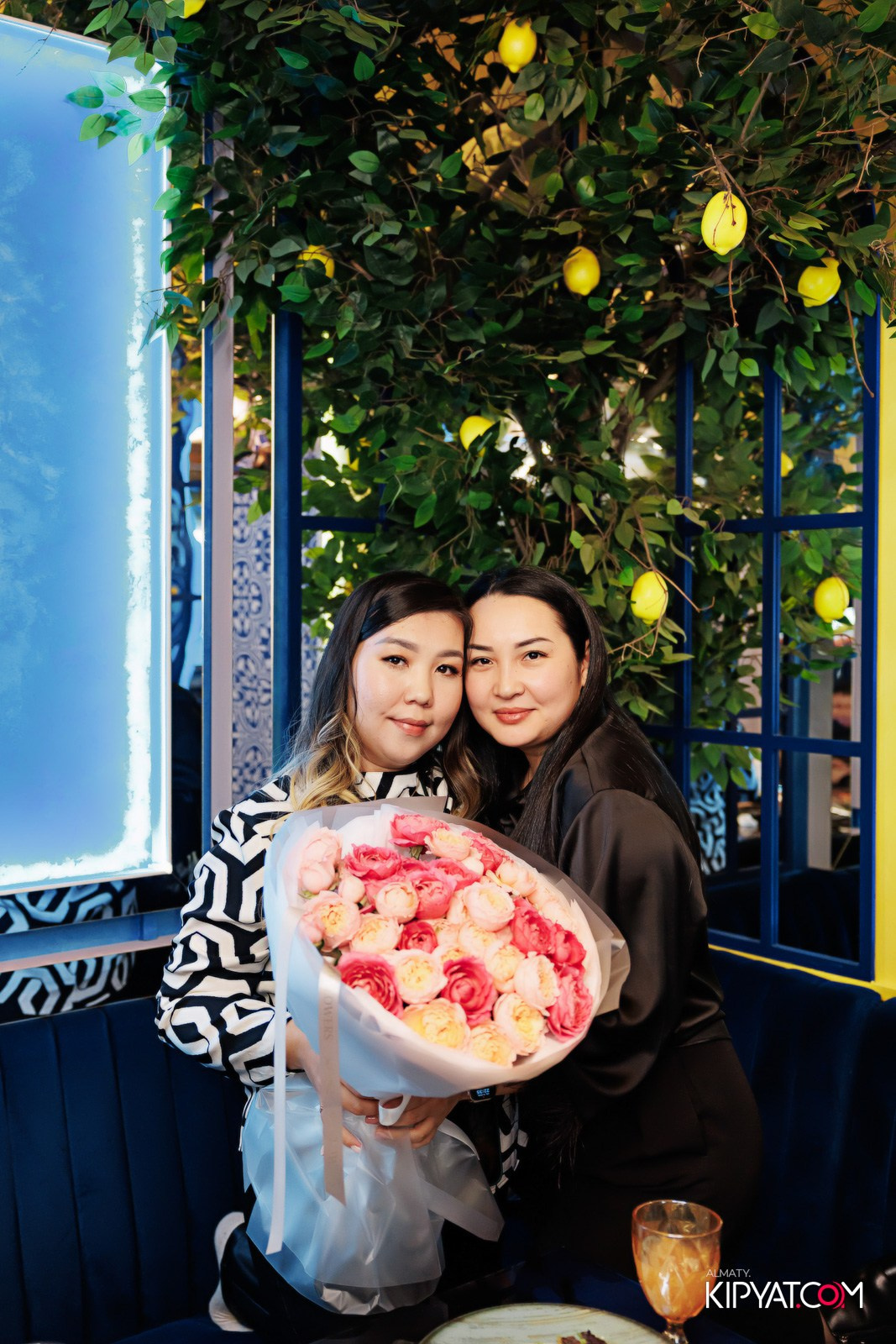 УХО И МЕДВЕДЬ НА ГАГАРИНА. КИПЯТКОМ АЛМАТЫ!