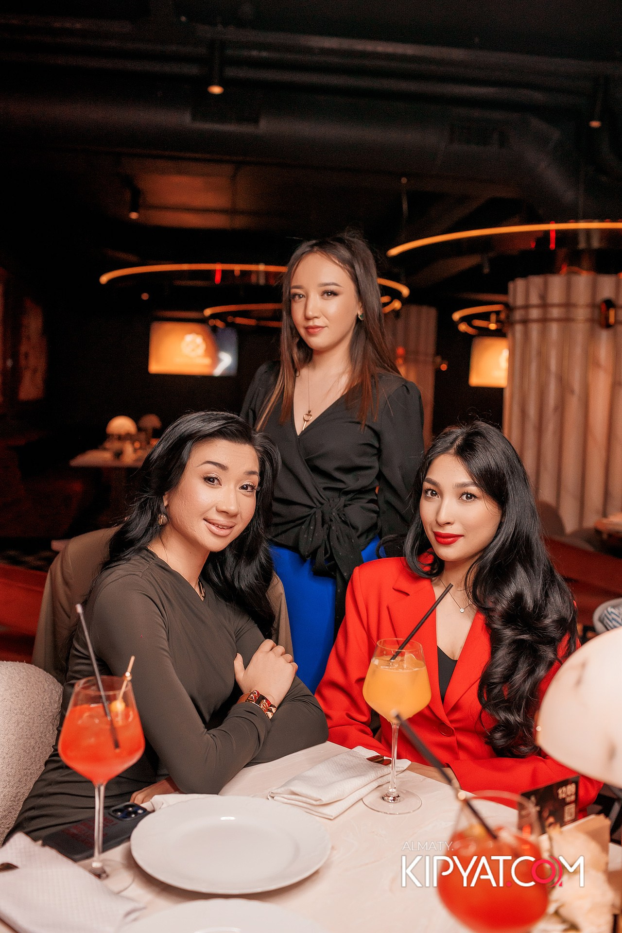 QUEEN. КИПЯТКОМ АЛМАТЫ!