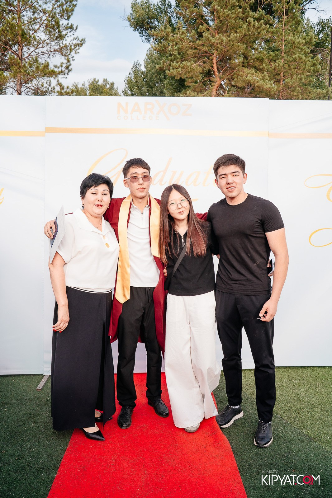 ВРУЧЕНИЕ ДИПЛОМОВ — НАРХОЗ КОЛЛЕДЖ. Part 1. КИПЯТКОМ АЛМАТЫ!