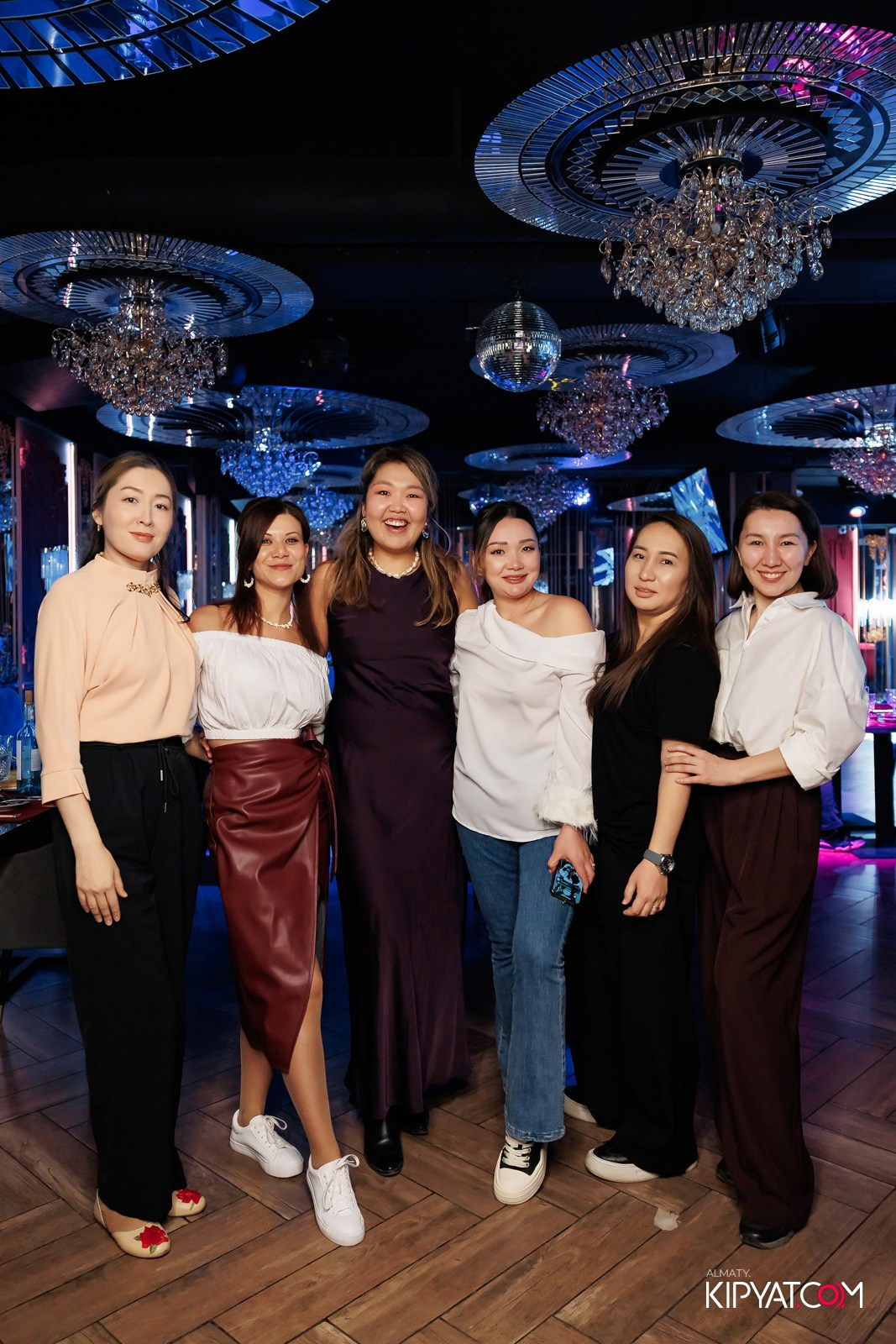 ЗАЯ, НА БИС. КИПЯТКОМ АЛМАТЫ!