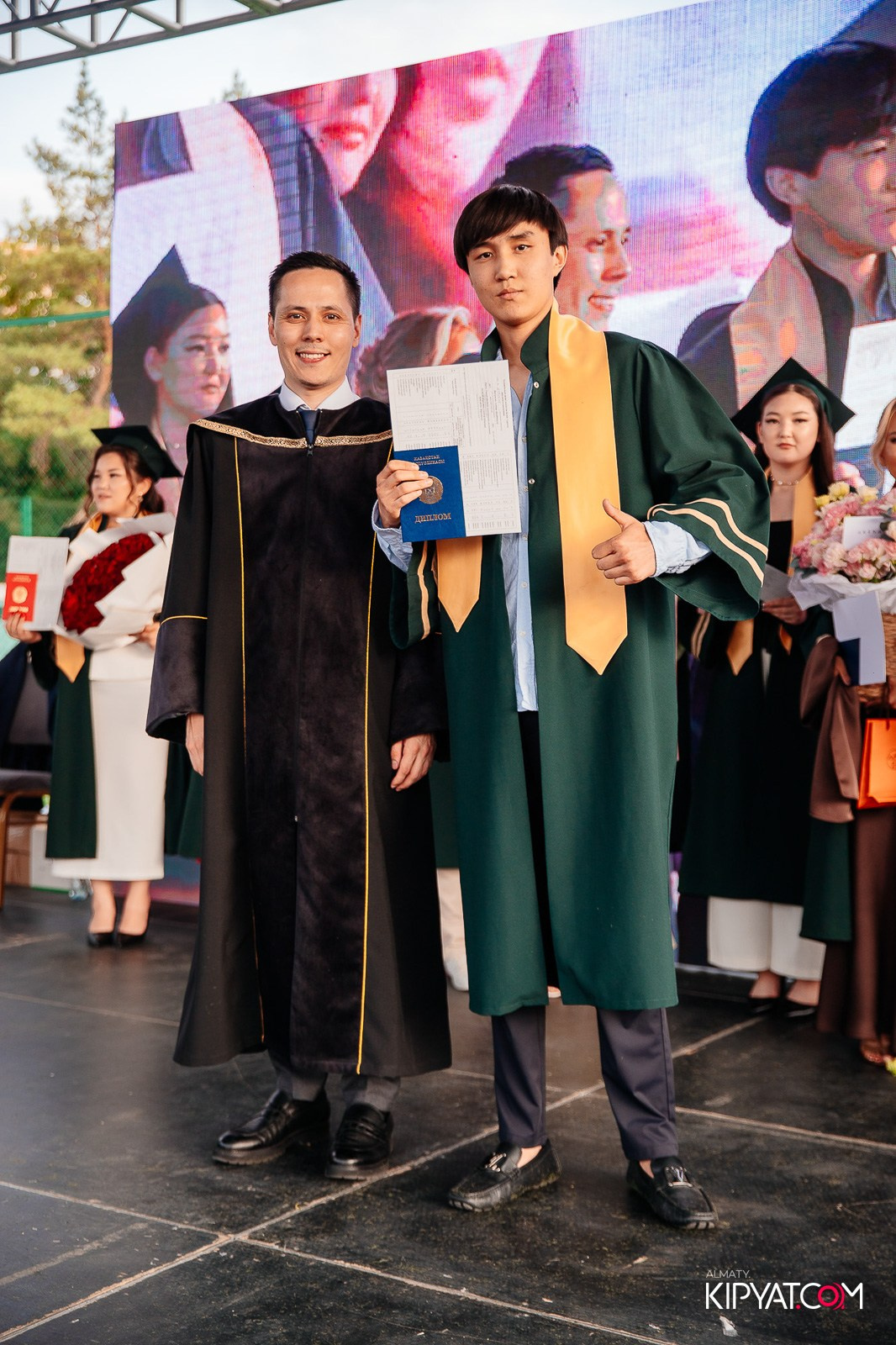 ВРУЧЕНИЕ ДИПЛОМОВ — НАРХОЗ КОЛЛЕДЖ. Part 3. КИПЯТКОМ АЛМАТЫ!