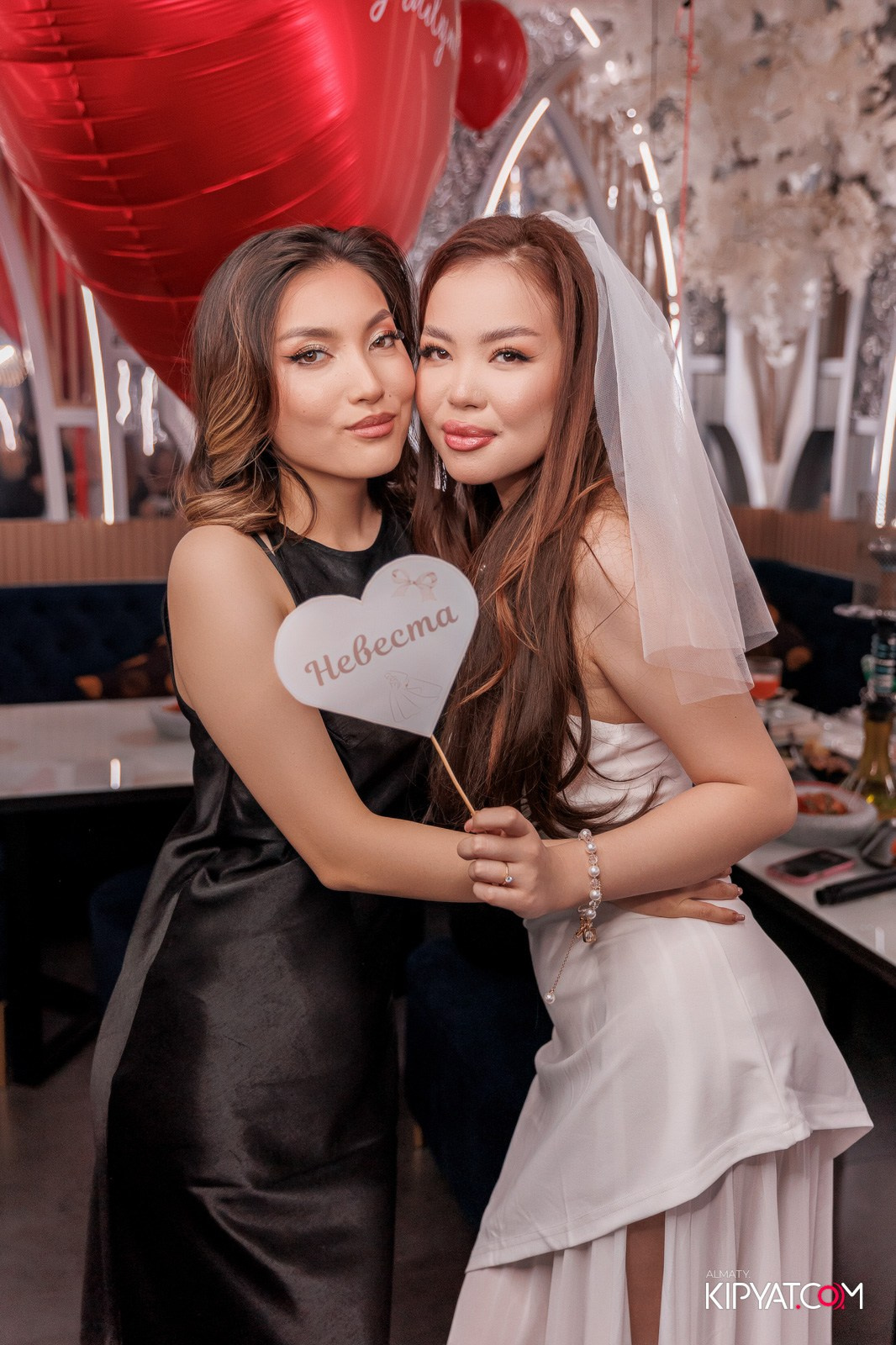 MOOD KARAOKE & TERRACE. КИПЯТКОМ АЛМАТЫ!