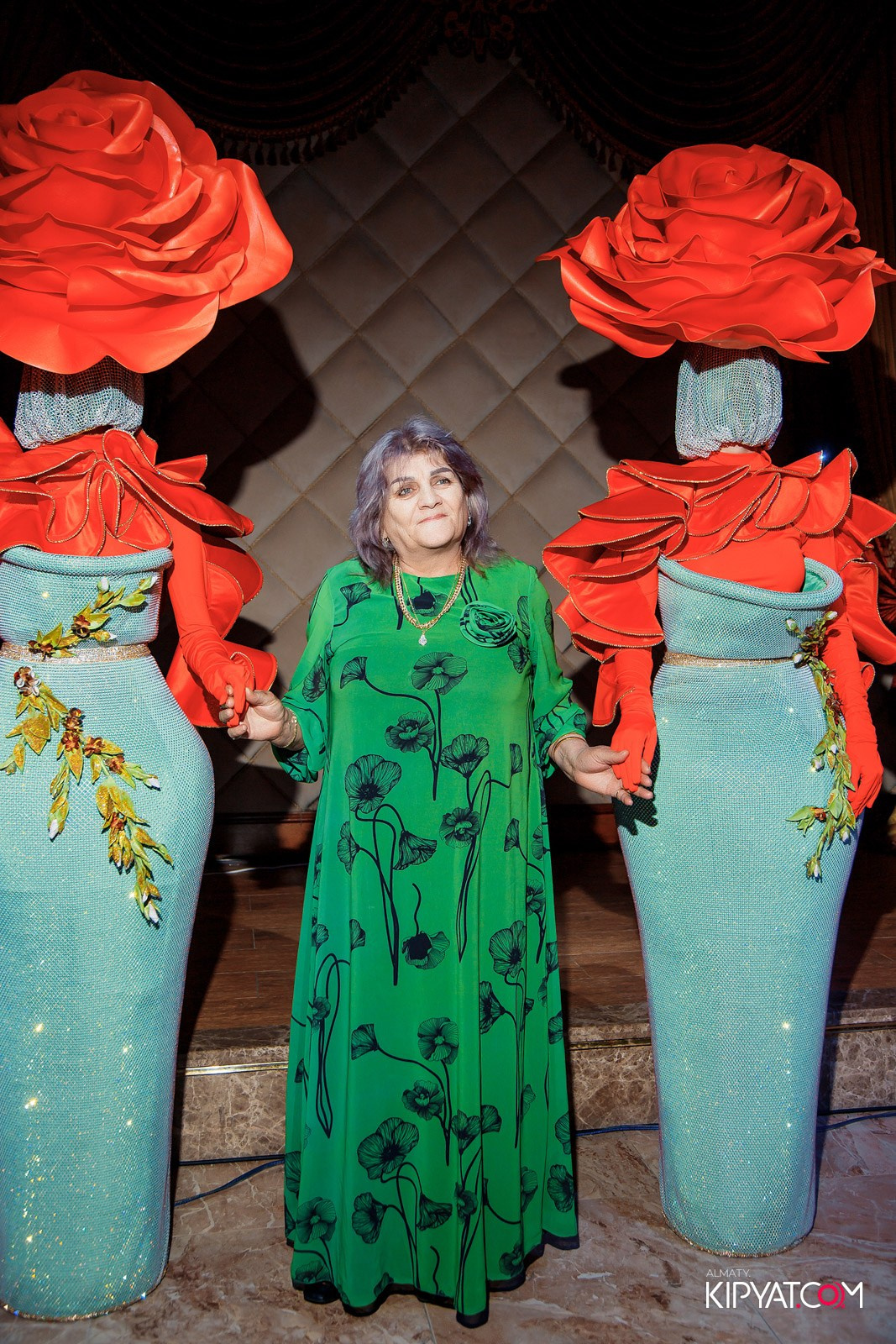 РЕСТОРАН ALAZANI НА КАБАНБАЙ БАТЫРА. КИПЯТКОМ АЛМАТЫ!