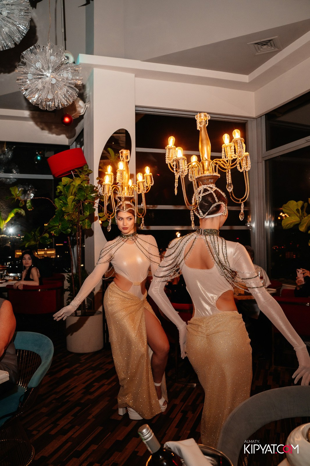 РЕСТОРАН BARFLY. КИПЯТКОМ АЛМАТЫ!