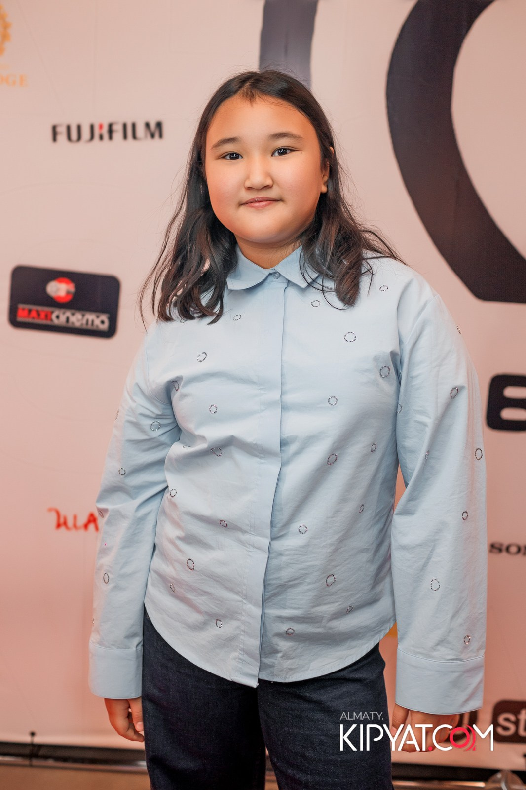 ПРЕЗЕНТАЦИЯ 8 ГРУППЫ КИНОПРОЕКТА «STARBALALAR». КИПЯТКОМ АЛМАТЫ!