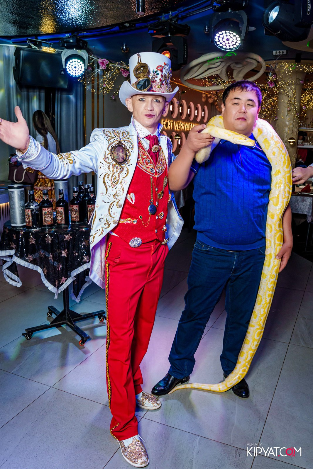 FORT VERNYI. КИПЯТКОМ АЛМАТЫ!