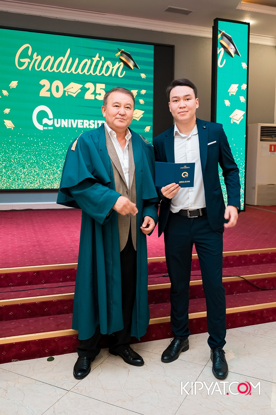 GRADUATION 2025 Q UNIVERSITY. КИПЯТКОМ АЛМАТЫ!