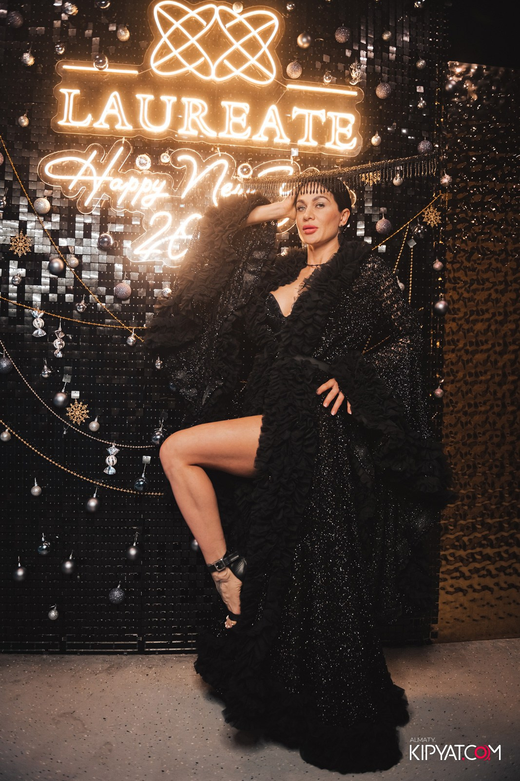 LAUREATE GRANDE CAFE. КИПЯТКОМ АЛМАТЫ!