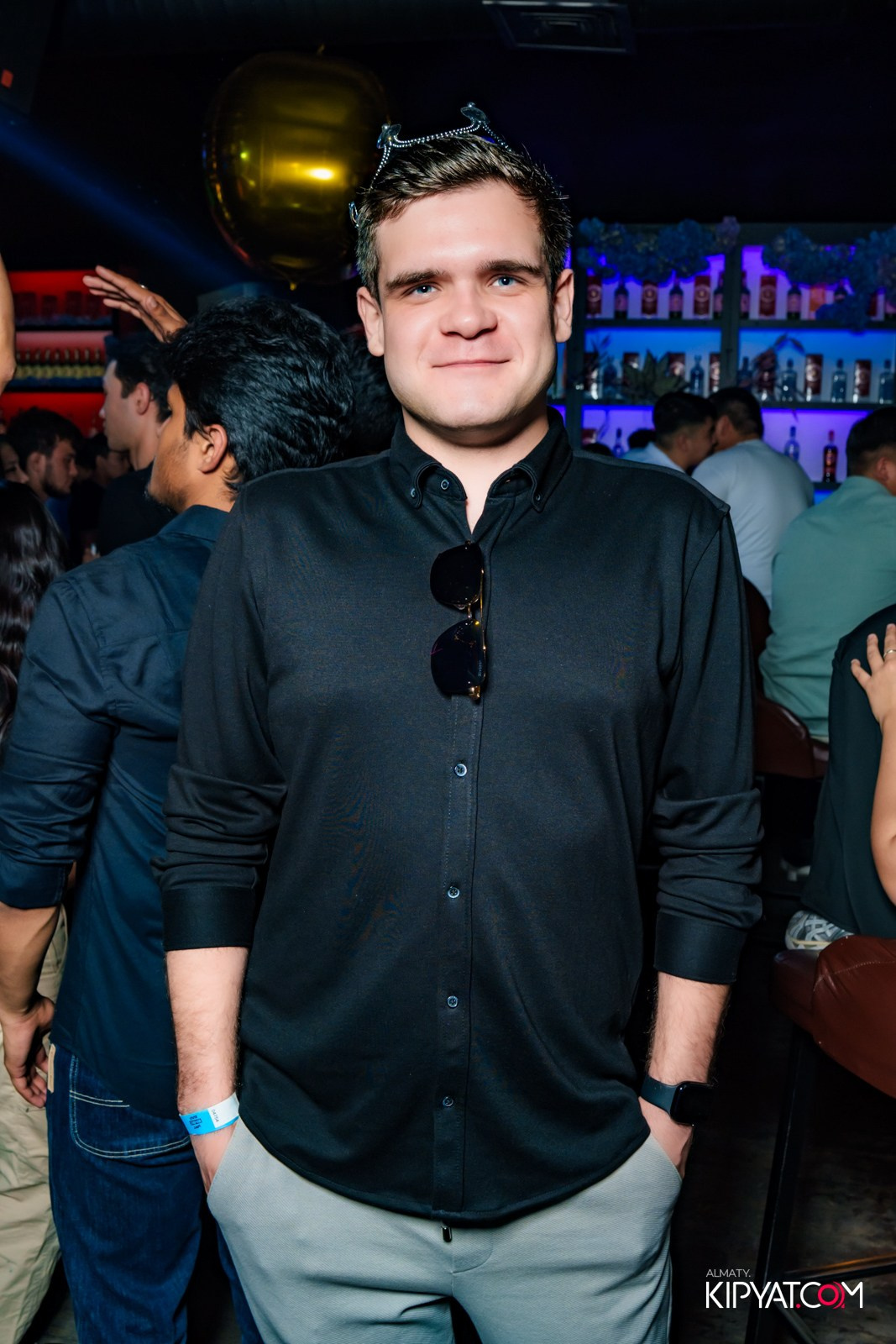 UYAT EMES BAR. КИПЯТКОМ АЛМАТЫ!