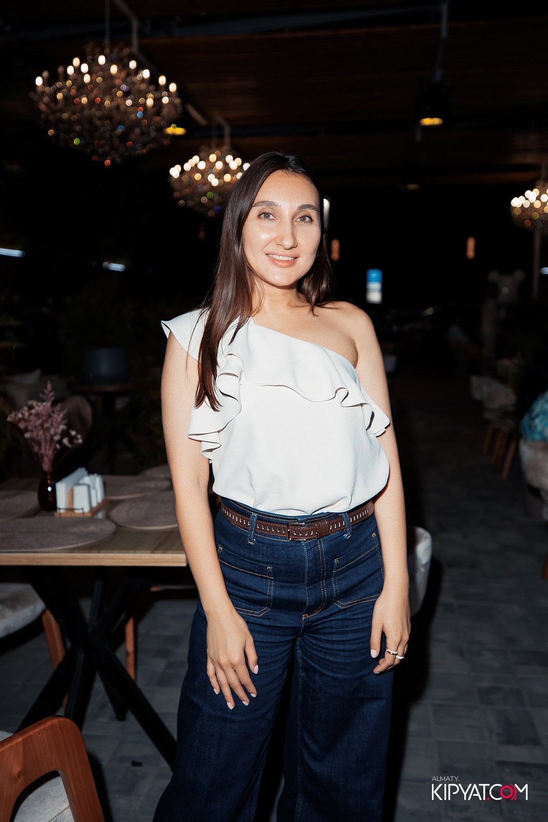 FRIENDS BAR & TERRACE. КИПЯТКОМ АЛМАТЫ!