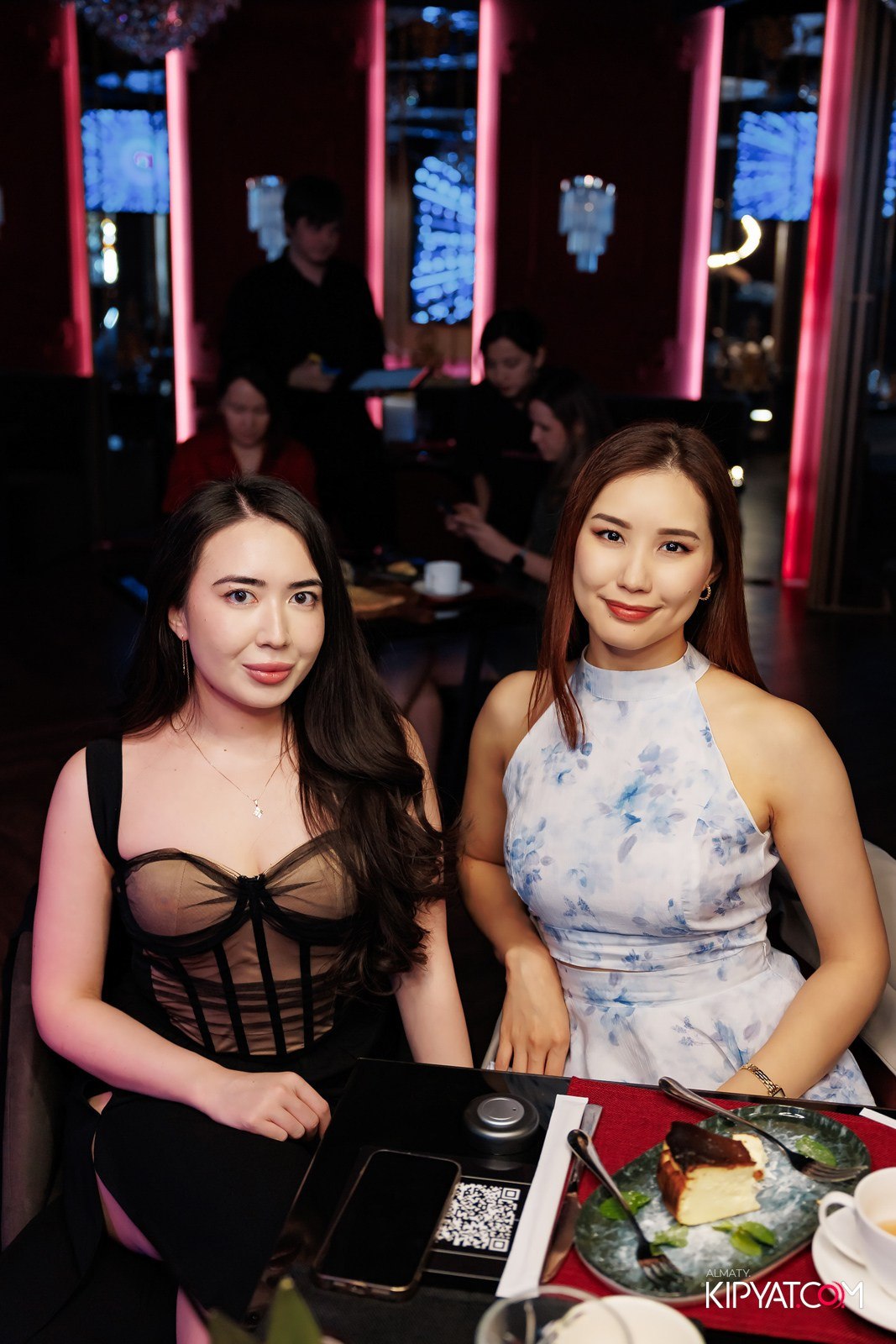 ЗАЯ, НА БИС. КИПЯТКОМ АЛМАТЫ!