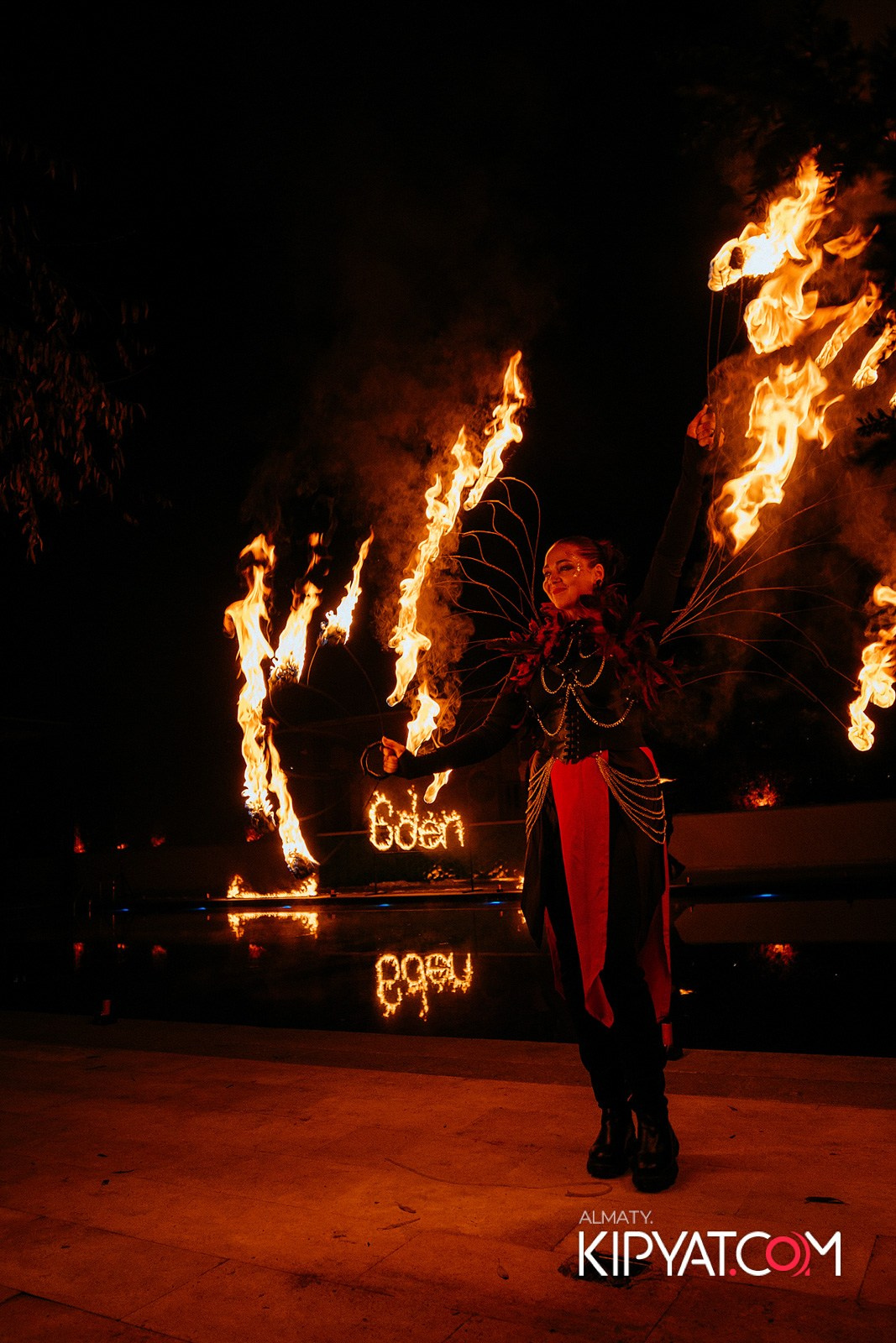 EDEN BAR & RESTAURANT. КИПЯТКОМ АЛМАТЫ!