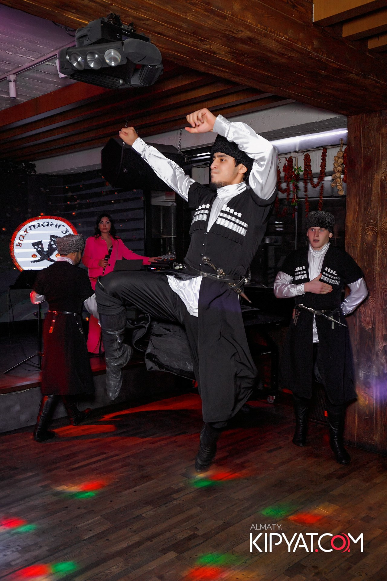 ВАХТАНГУРИ. КИПЯТКОМ АЛМАТЫ!