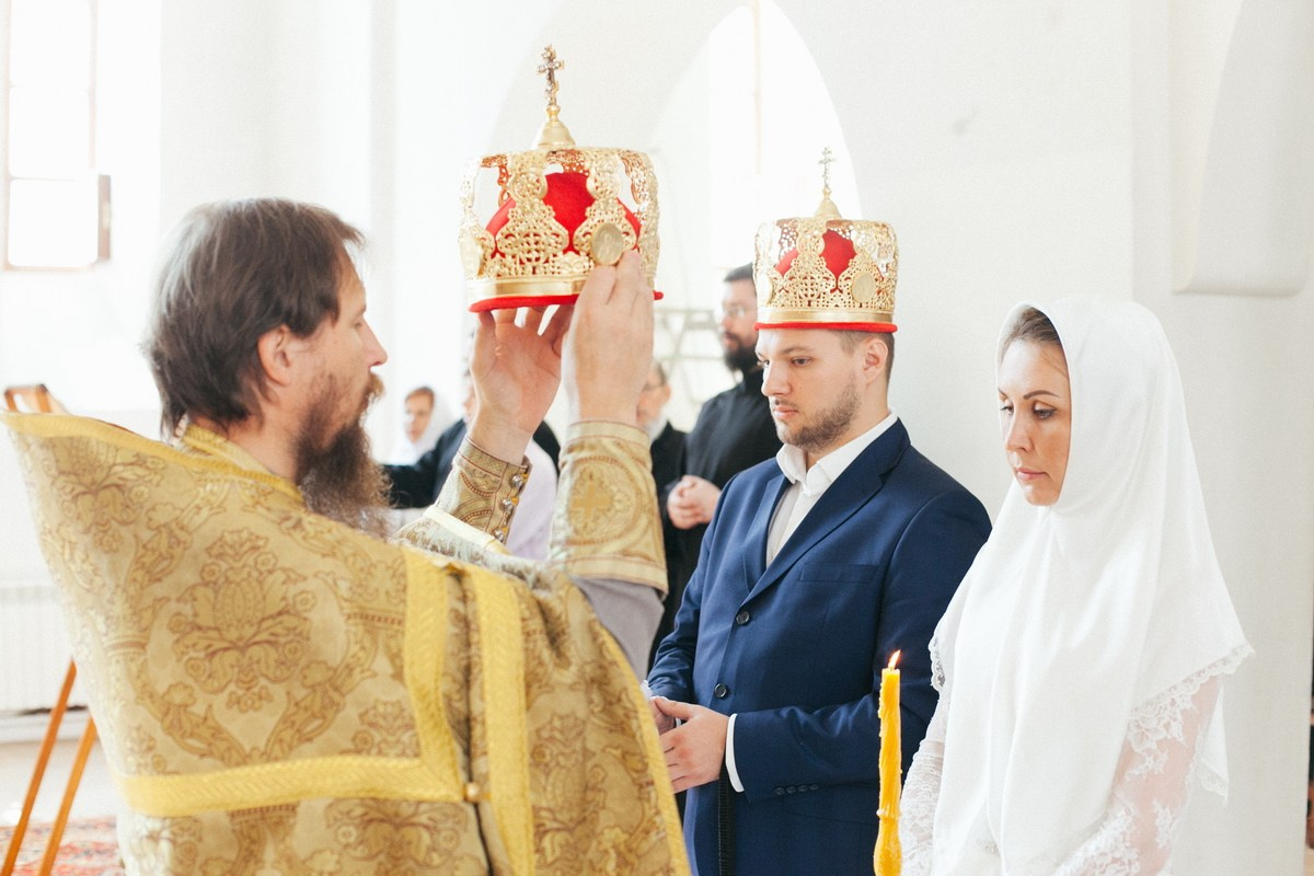 Венчание в Санкт Петербурге. Фотограф крещение венчание в Петербурге! Помогает подобрать храм и посоветовал душевного батюшку в СПб