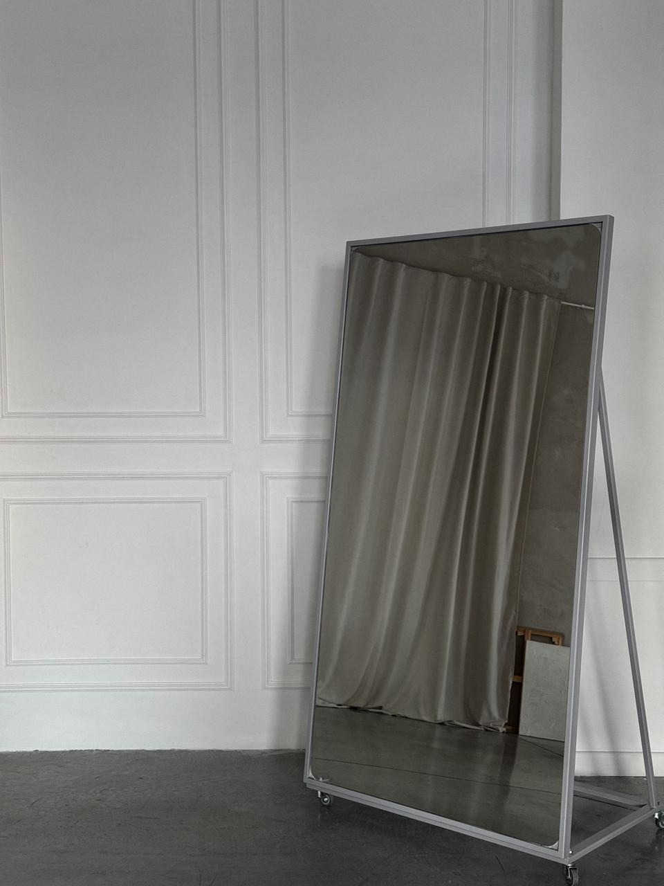 Зал Б (студия Сан). Фотограф г. Хабаровск. Семейные и индивидуальные съёмки