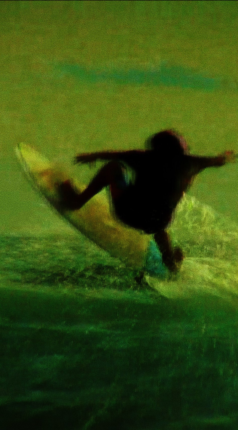 SURFING. Carolinetru