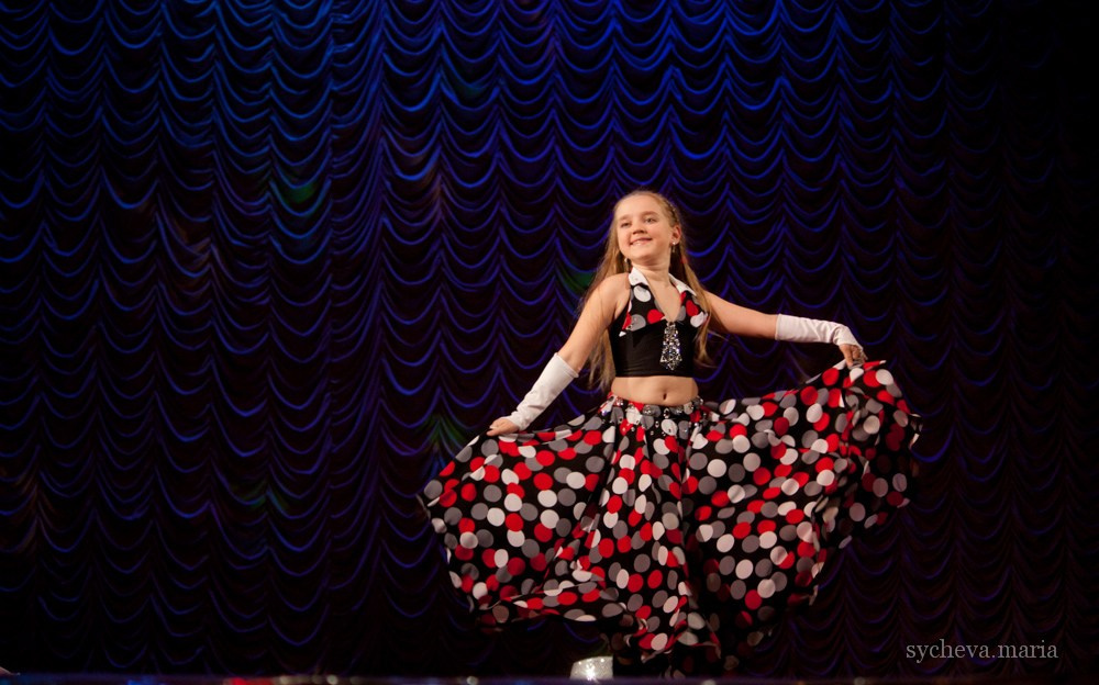 Амира. Детский концерт. Детский и семейный фотограф, фотограф мероприятий Нижний Новгород