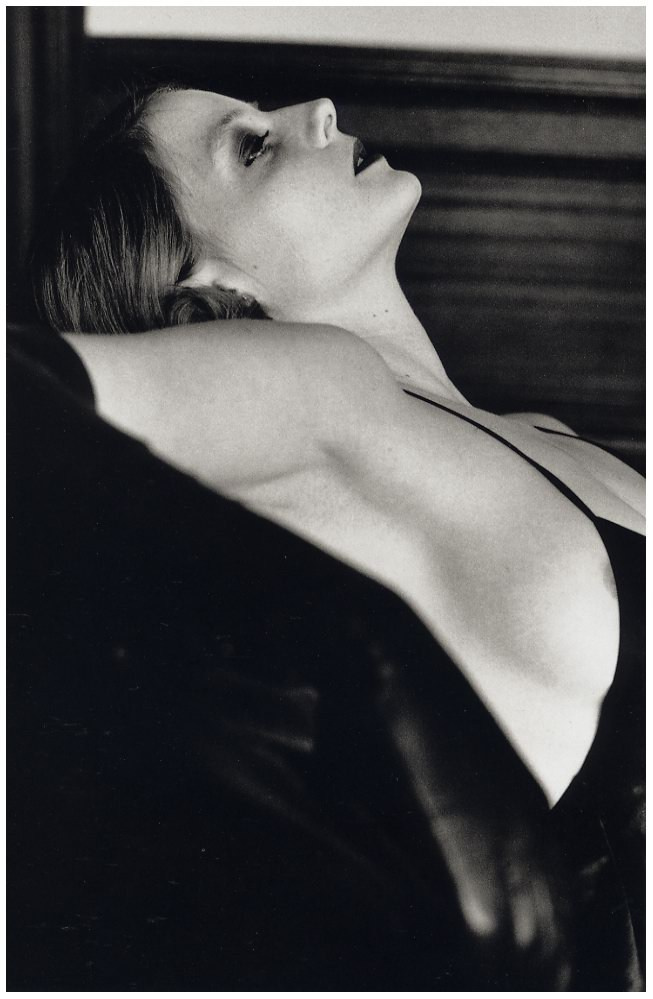 Хельмут Ньютон / Helmut Newton 18+. Женя Красовская | Фотограф | Smm-дизайнер