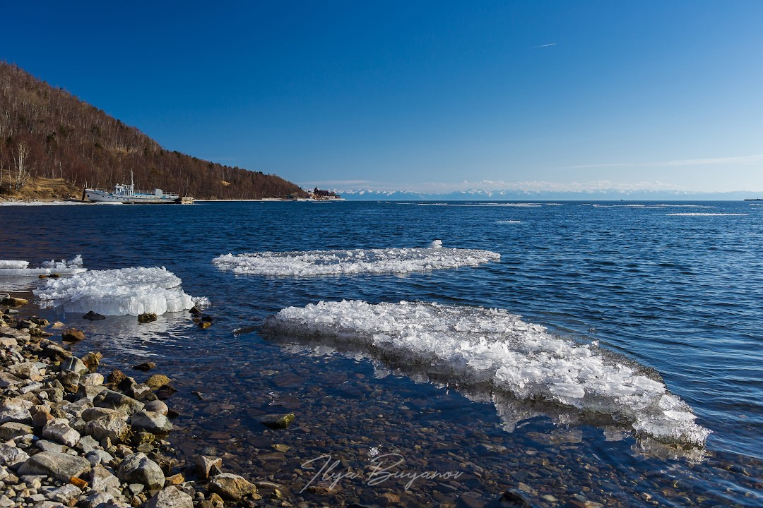 Весенний Байкал. Илья Буянов, гид по Байкалу, фотограф — baikalsky.com