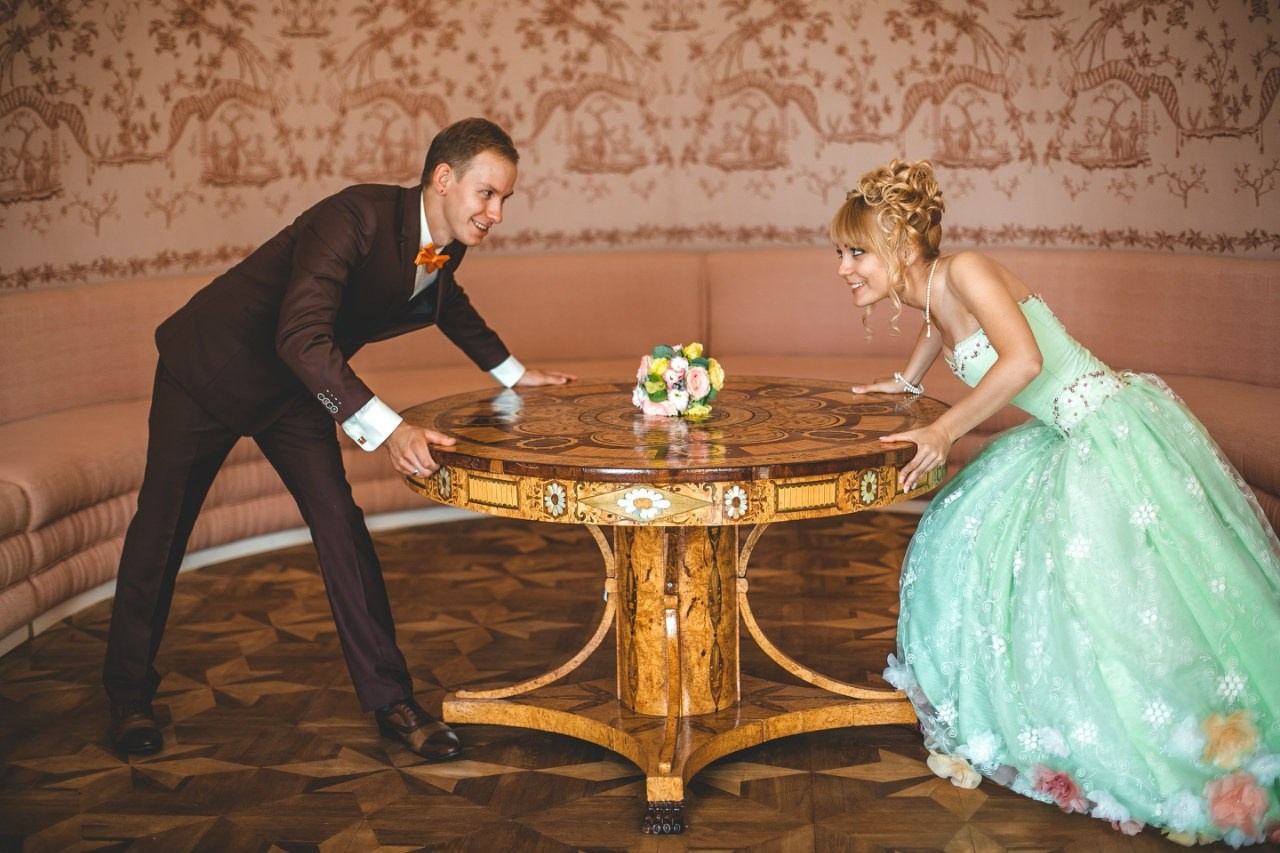 Примеры свадебных платьев. Модельер Евгений Бременев