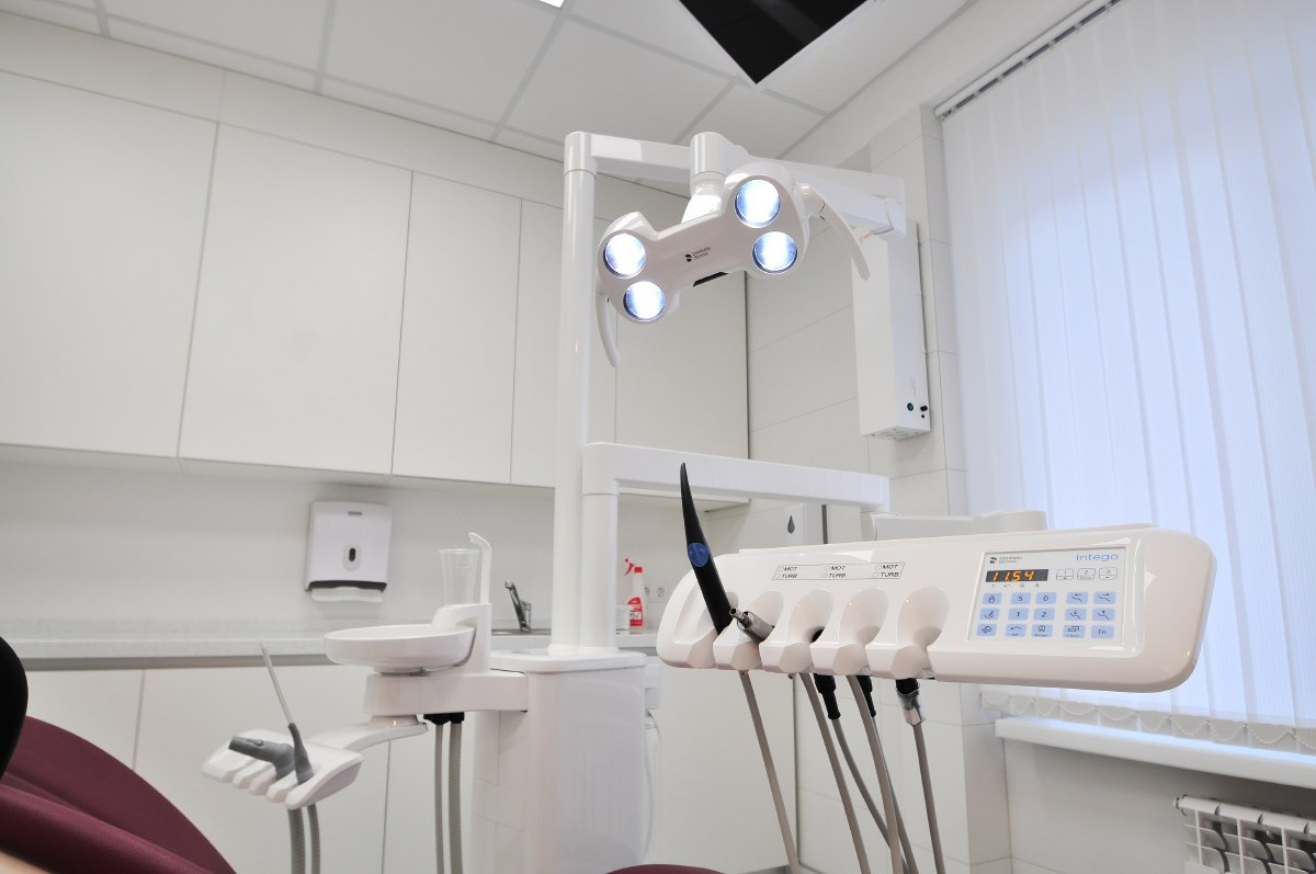 Стоматологическая клиника. Фотограф Сергей Сергеев