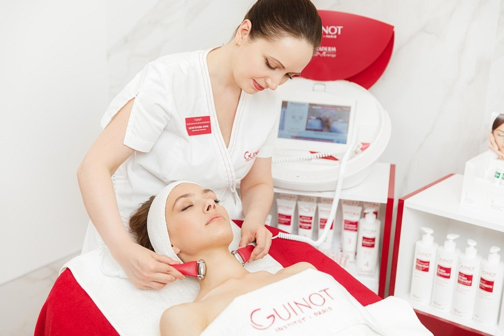 Комплексная съёмка для центра косметологии Guinot
