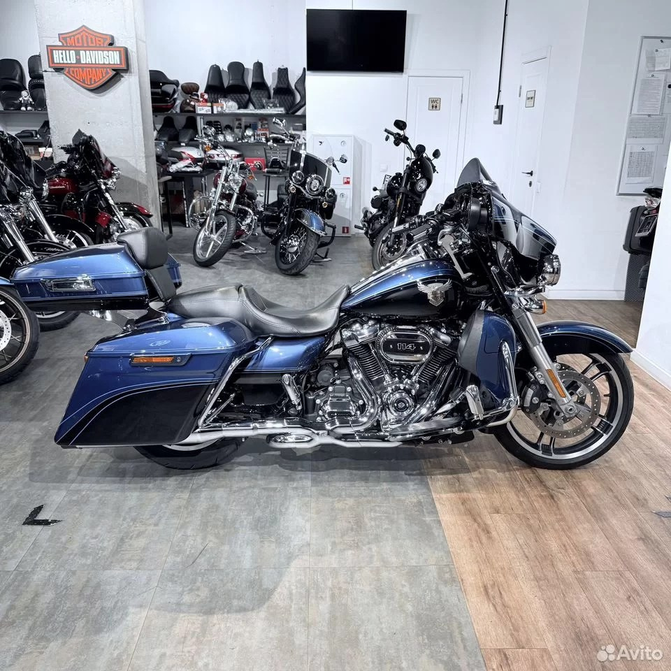 2018 Street Glide Sресiаl 115 Years Annivеrsаry Editiоn. Hello Davidson, Москва. Только хорошие мотоциклы…
