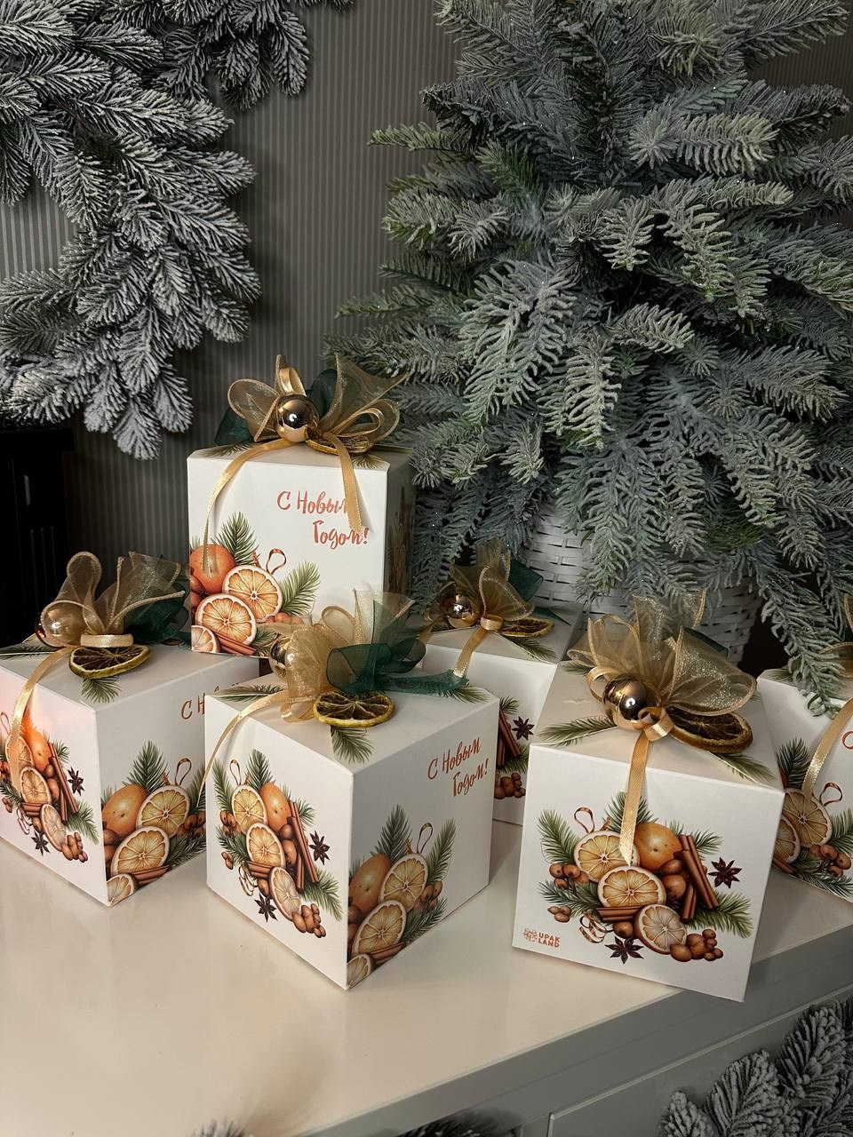 Новогодний презент учителю. Студия подарочных наборов «Владия»