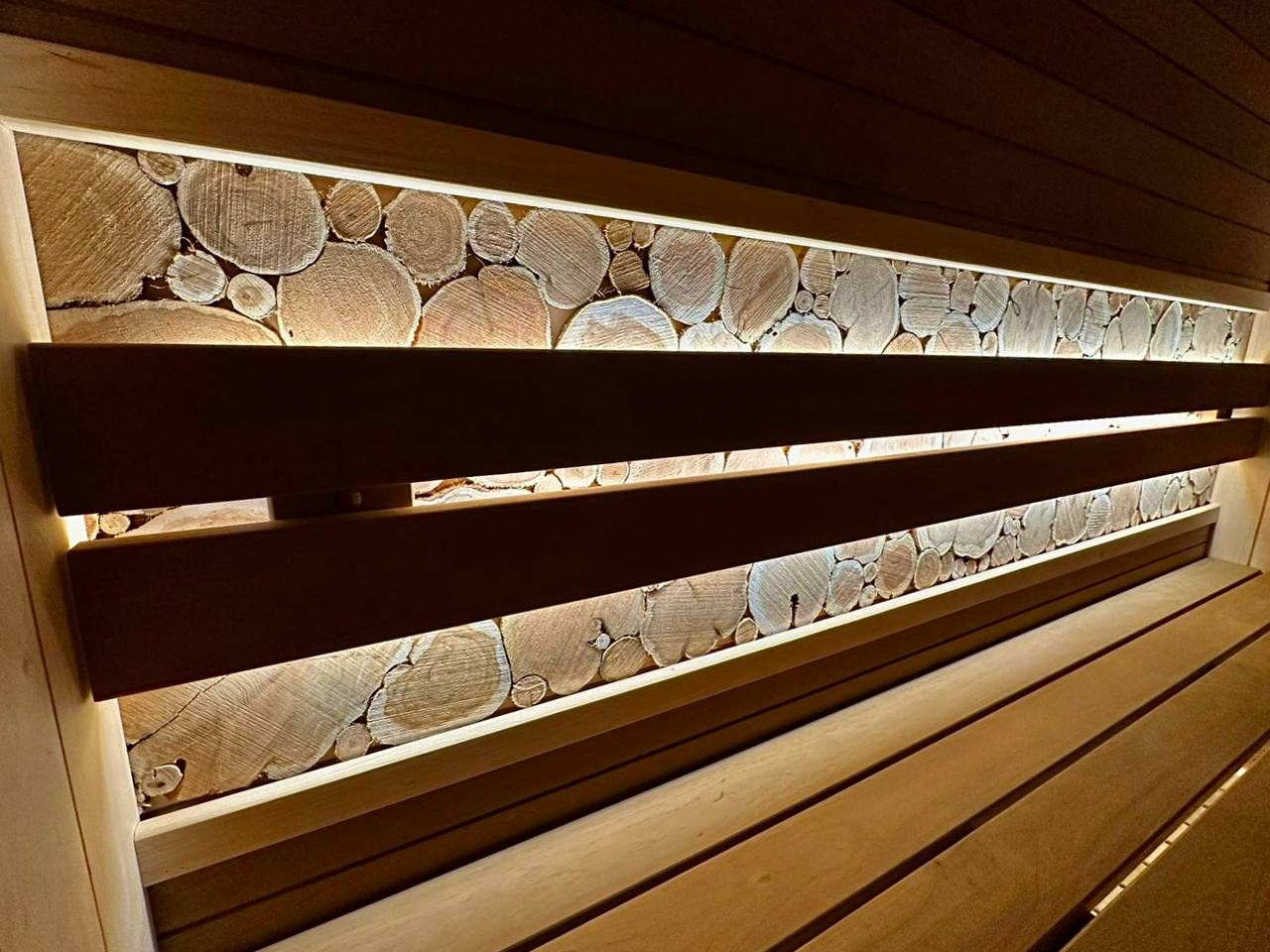 Сауна в Охта парке с интеграцией можжевелового панно за подспинник. Компактно, уютно, функционально!. SaunaTopMasters