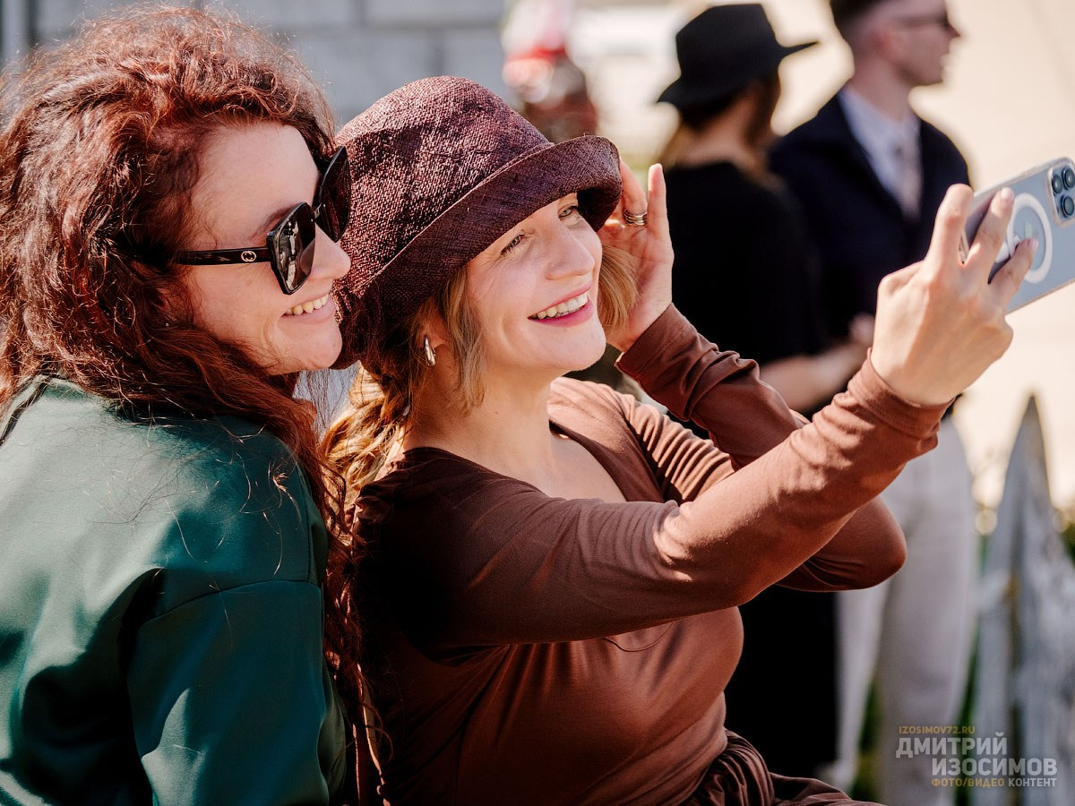 Скачки фаворитов 2024