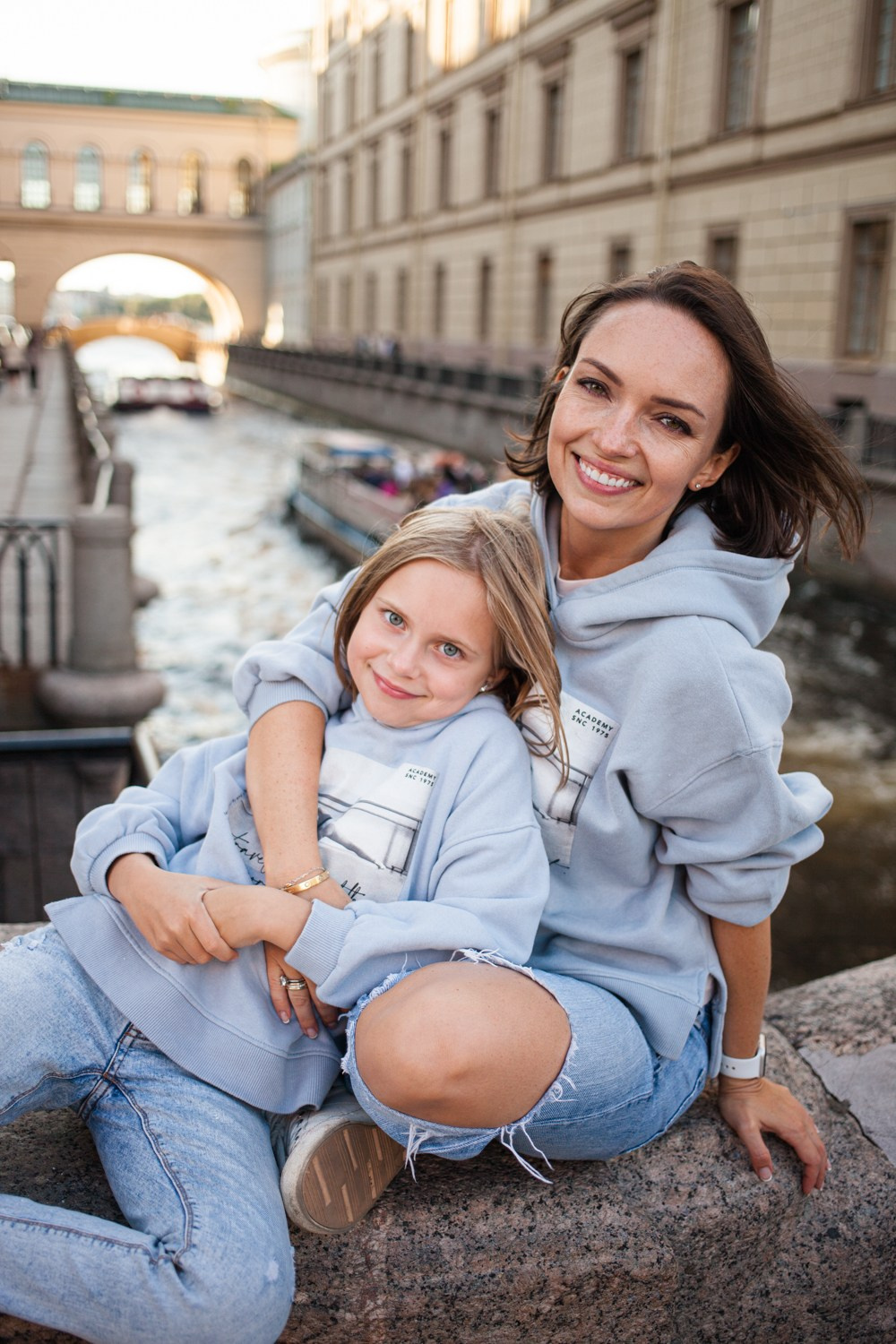 Прогулка Вера и Стеша. Darin the photographer