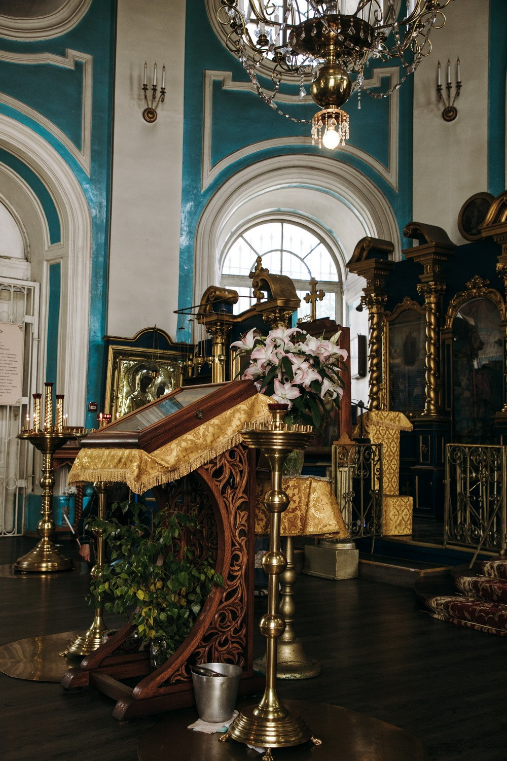 Крещение Кулич и Пасха, Троицкая церковь. Фотограф на крещение в Санкт Петербурге