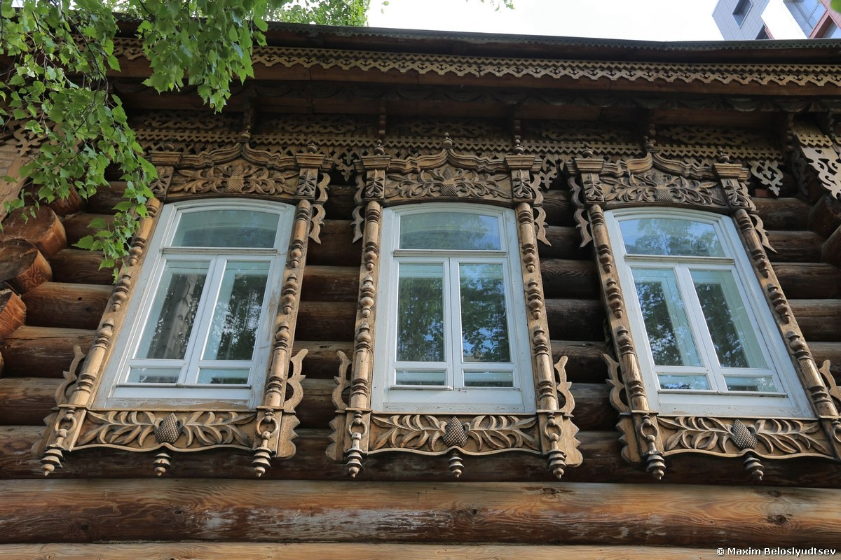 Г. Новосибирск. Студия Максима Белослюдцева