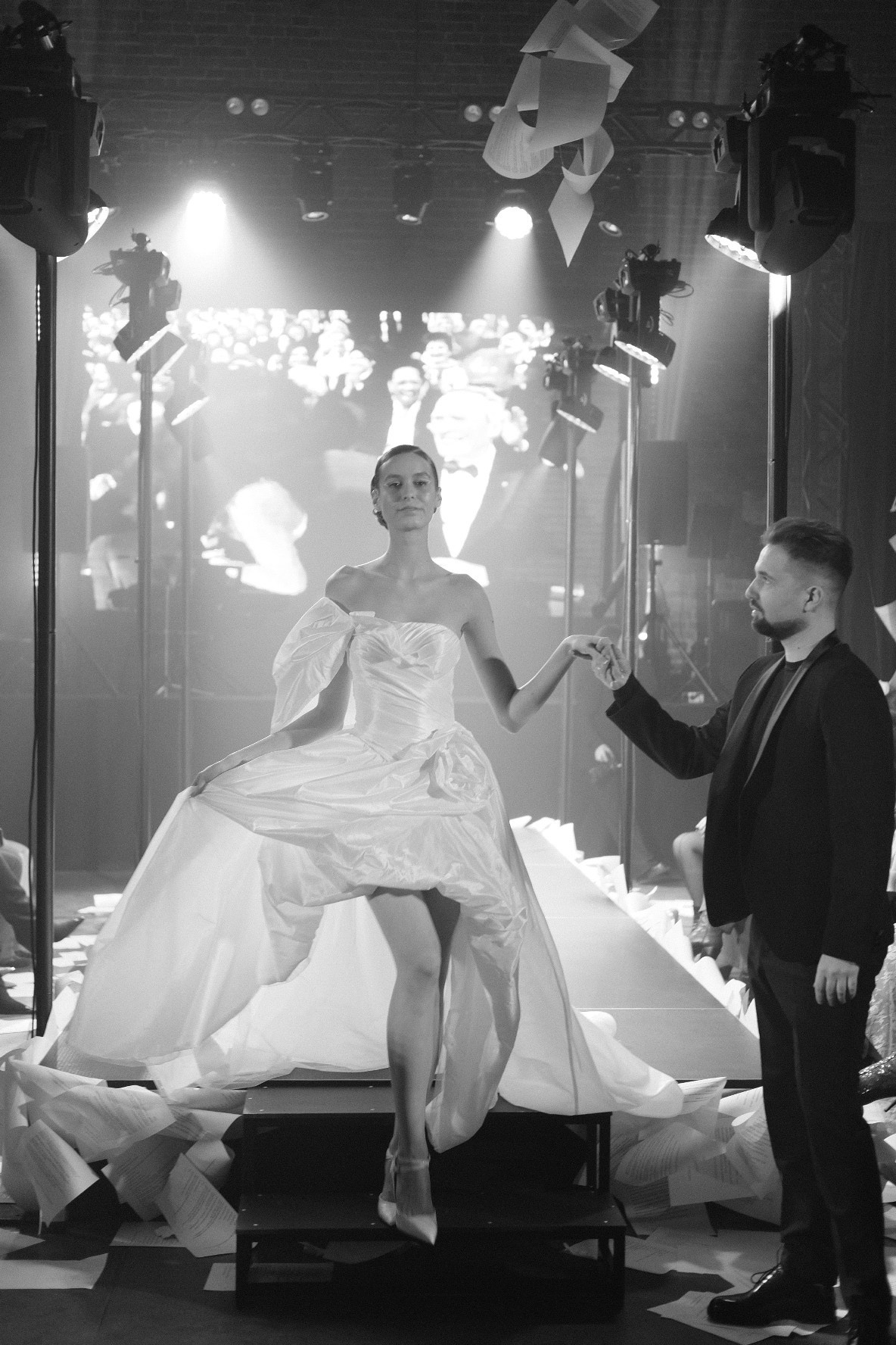 Показ коллекции свадебных платьев Anikeeva. Фотограф Саша Львова