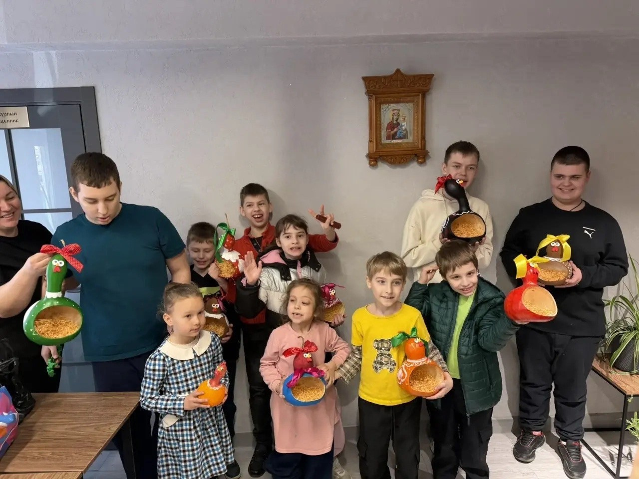 Творческое сердце: пасхальный декор из тыквы-горлянки