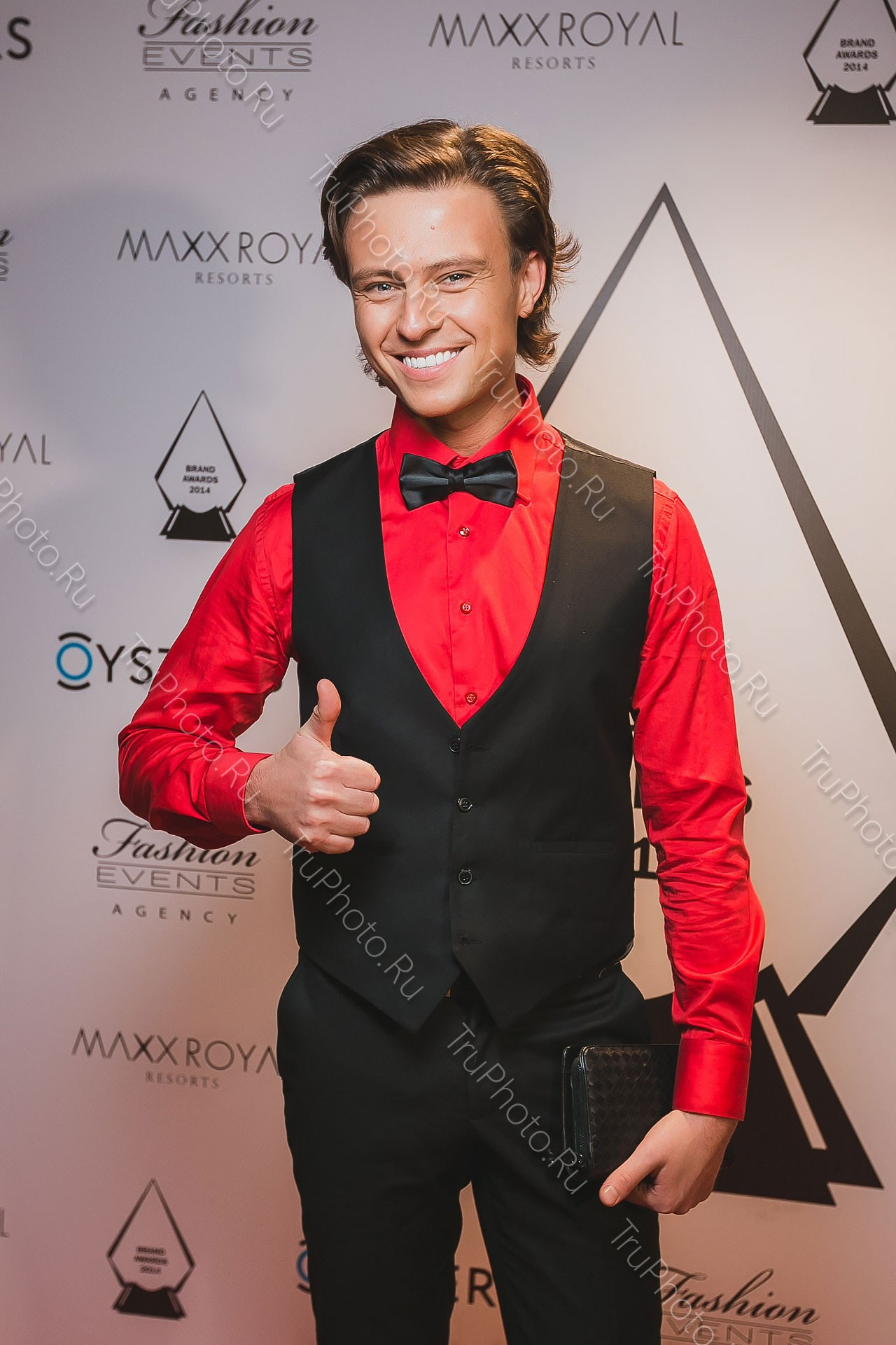 ЗНАМЕНИТОСТИ. Рекламный фотограф, фуд фотограф Станислав Трушкин, обучение фотографии в Москве +7 903 587 6687