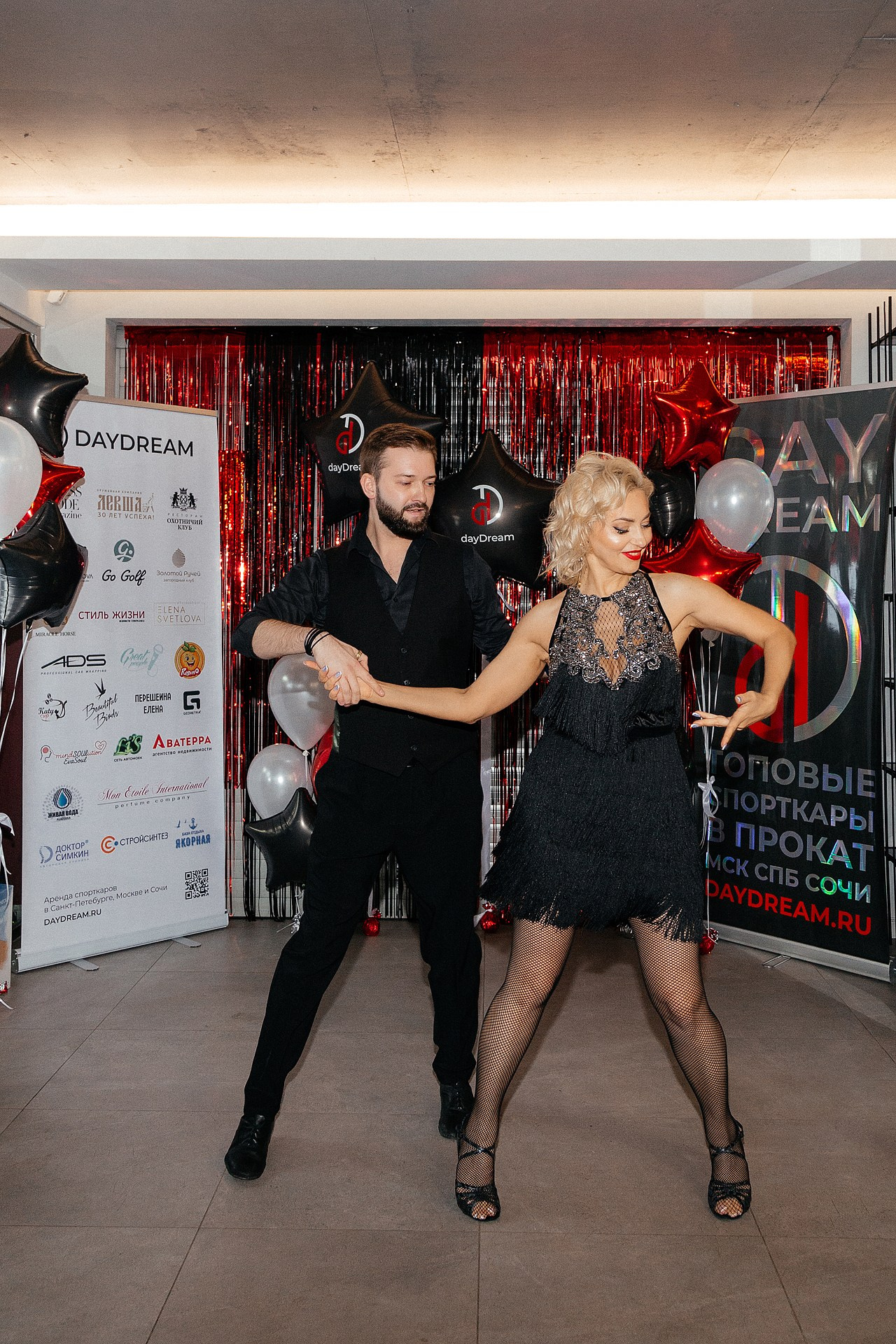 Репортаж в автосалоне. Светский фотограф Санкт-Петербург и ЛО