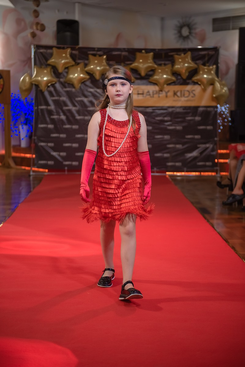 HAPPYkids дефиле санаторий Октябрьский. Семейный и коммерческий фотограф в Сочи Александр Бодунов