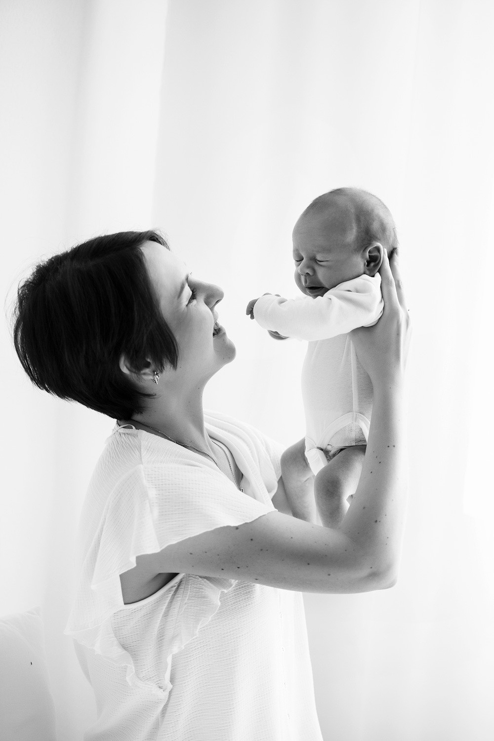 Рома LIFE студийная съемка. Фотограф новорожденных Оксана Полевская