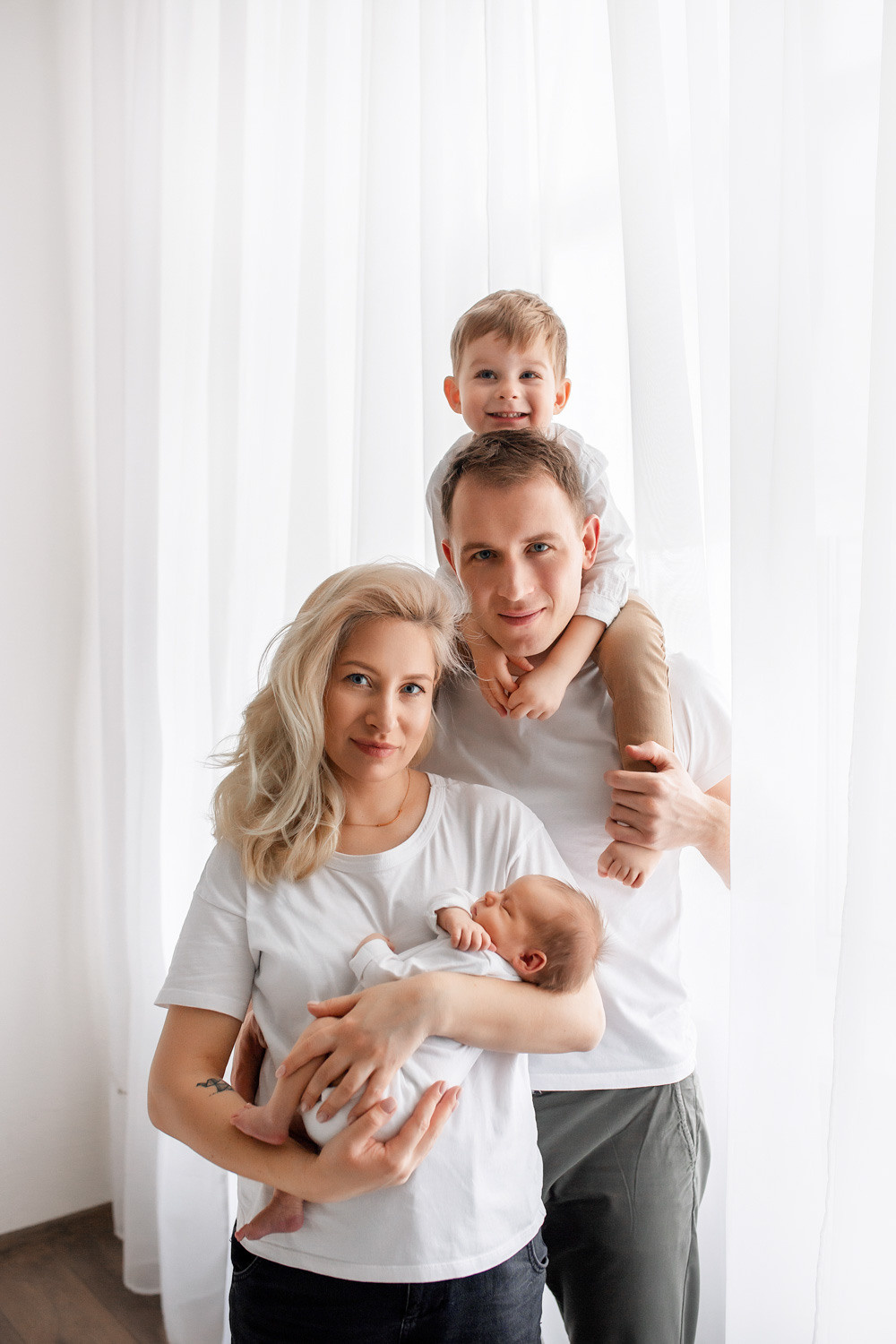 Даша Life студия. Фотограф новорожденных Оксана Полевская