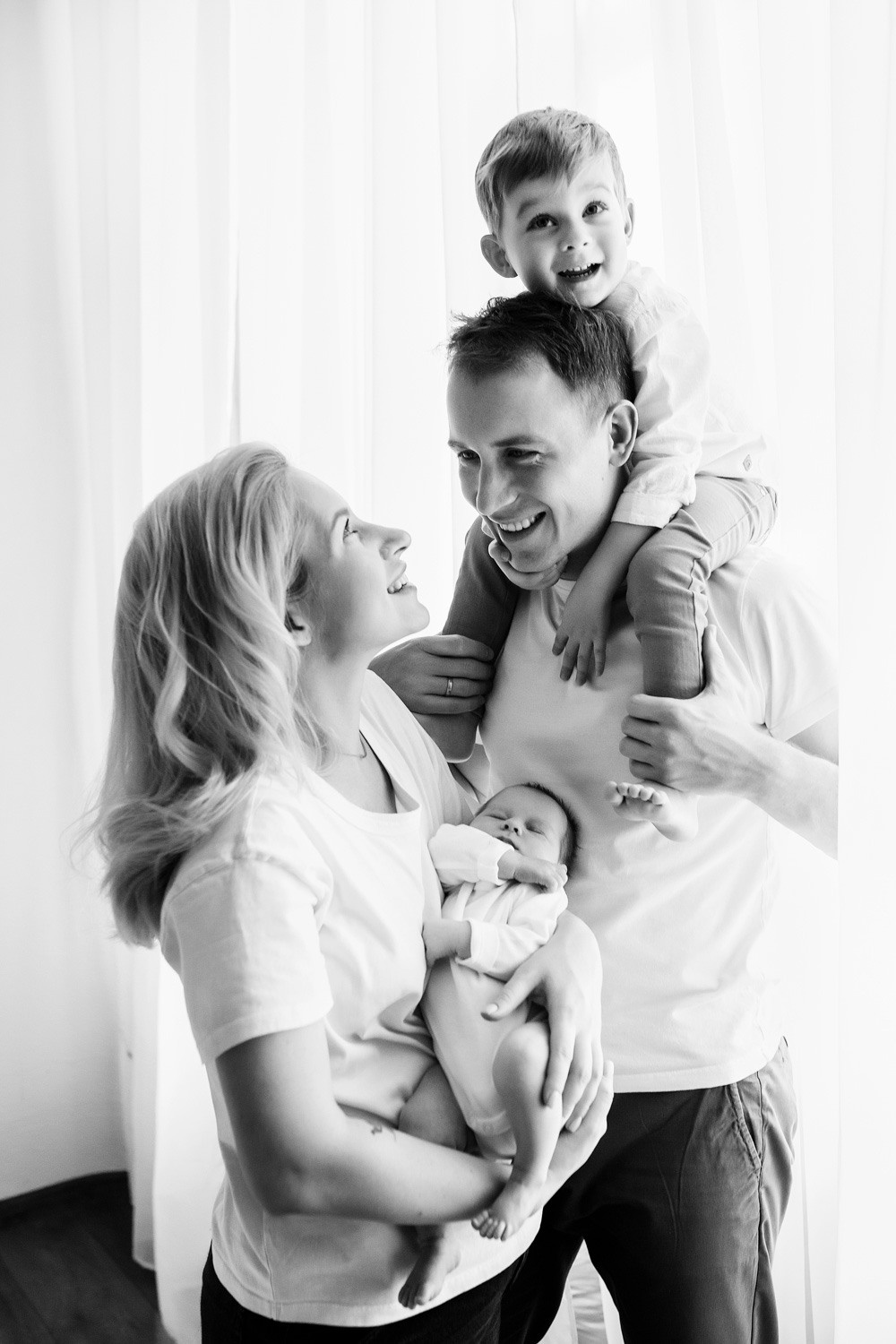 Даша Life студия. Фотограф новорожденных Оксана Полевская